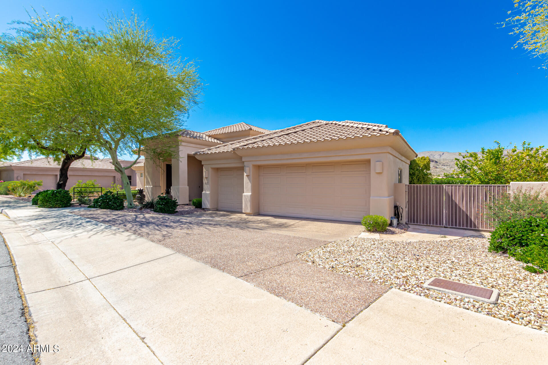 2110 E BARKWOOD Road