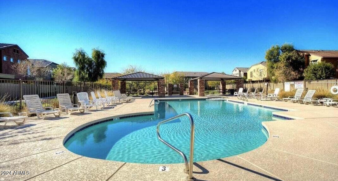 2725 E MINE CREEK Road # 1232