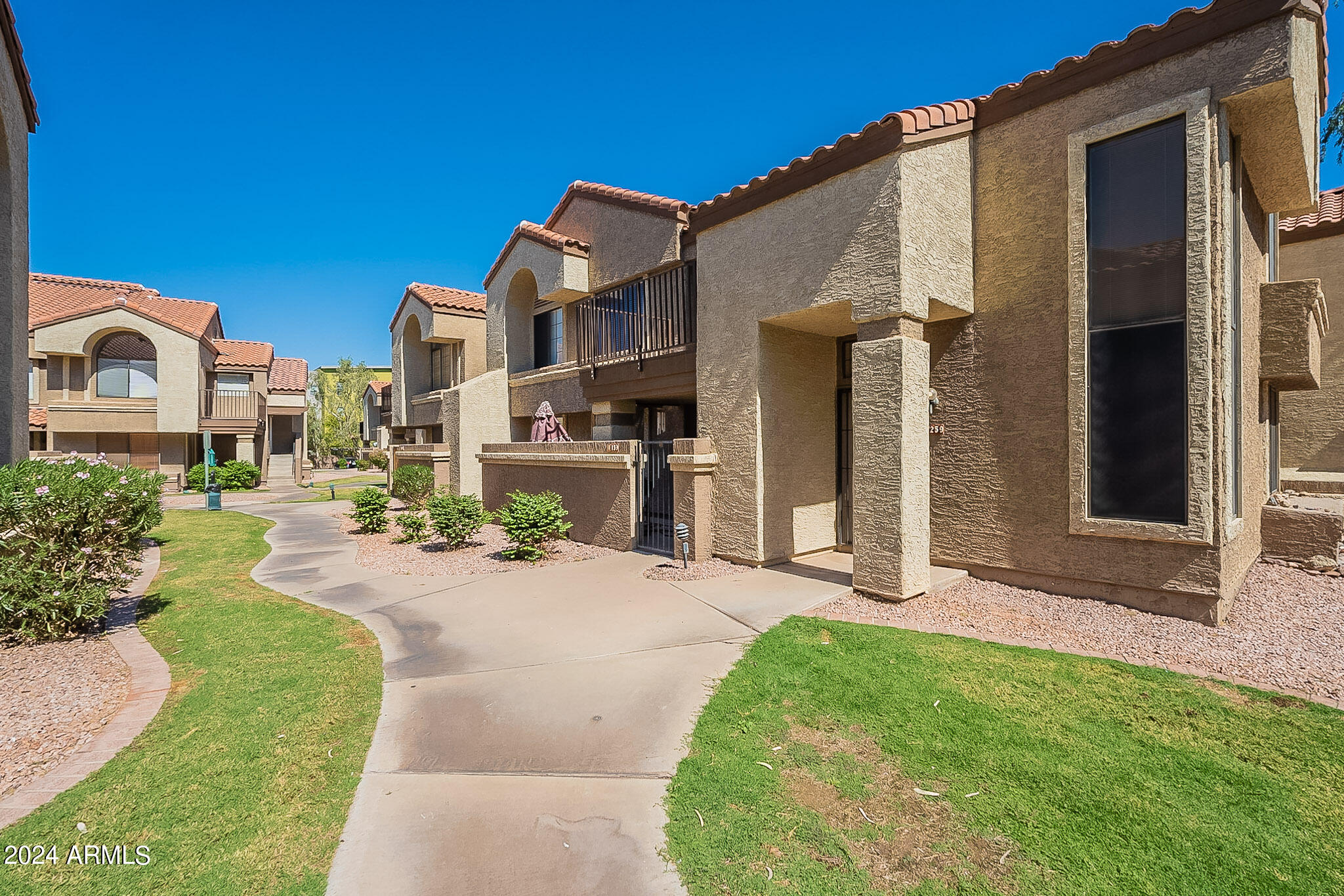 1905 E UNIVERSITY Drive # 259