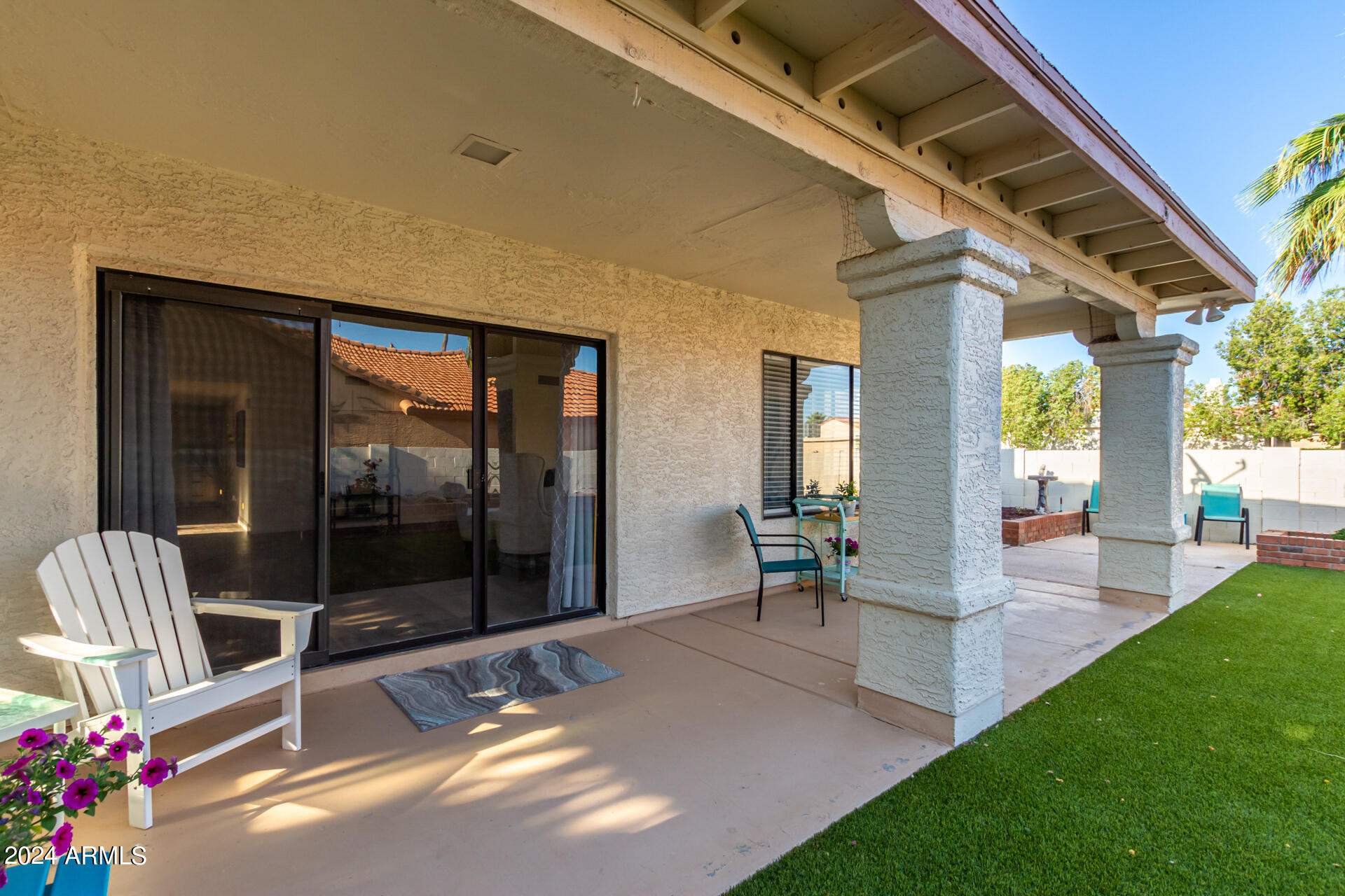 10525 E SUNNYDALE Drive