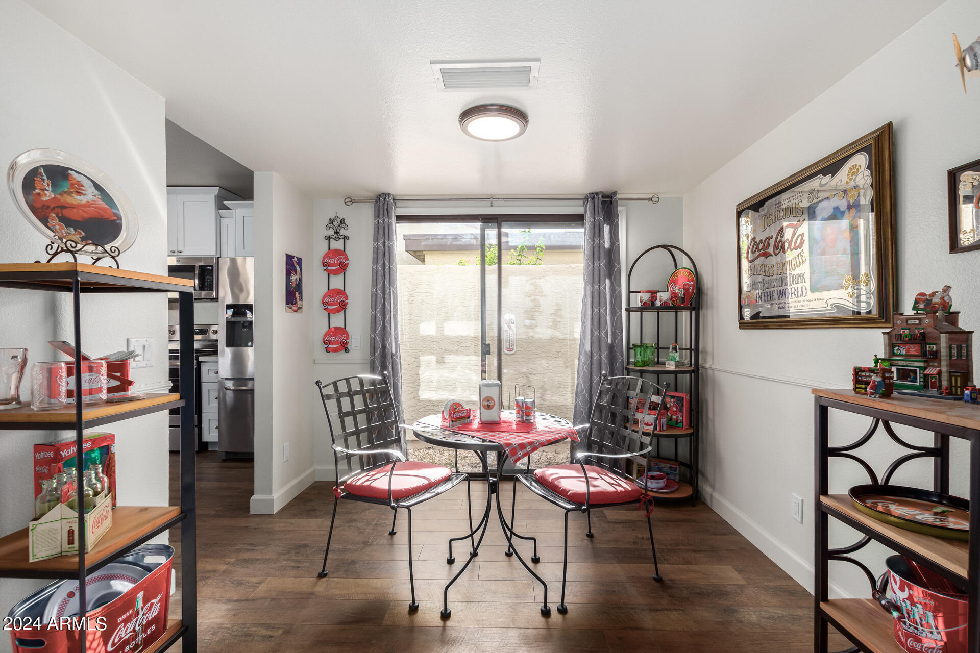 10525 E SUNNYDALE Drive