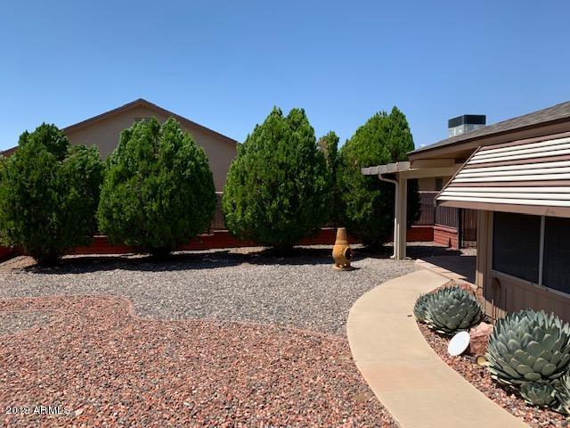9731 W WRANGLER Drive