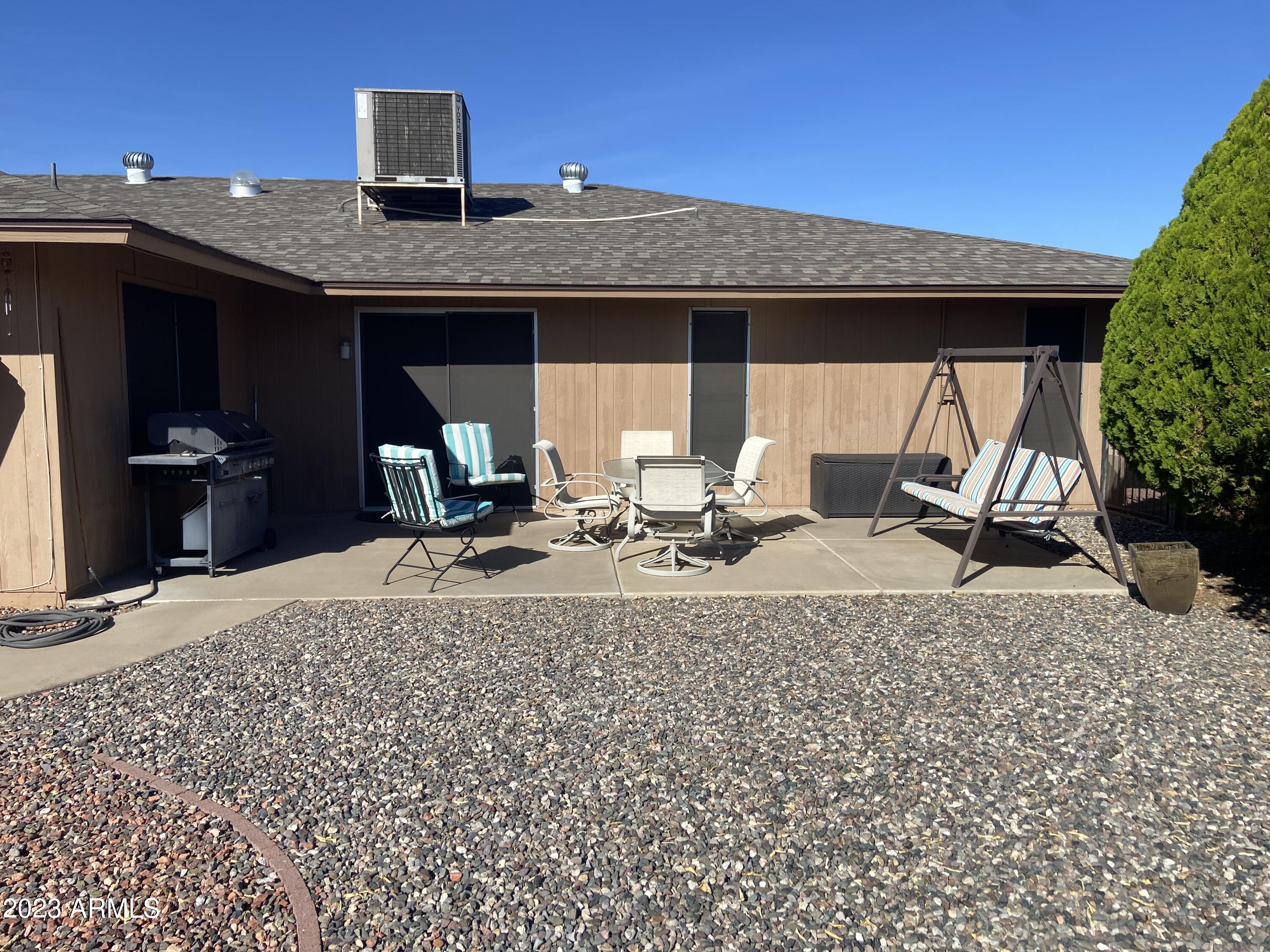 9731 W WRANGLER Drive