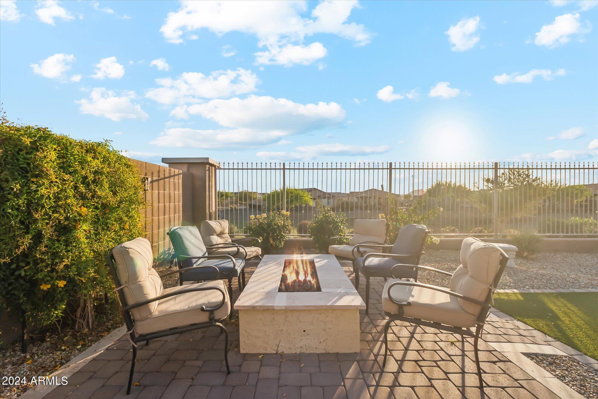 16742 S 181ST Avenue