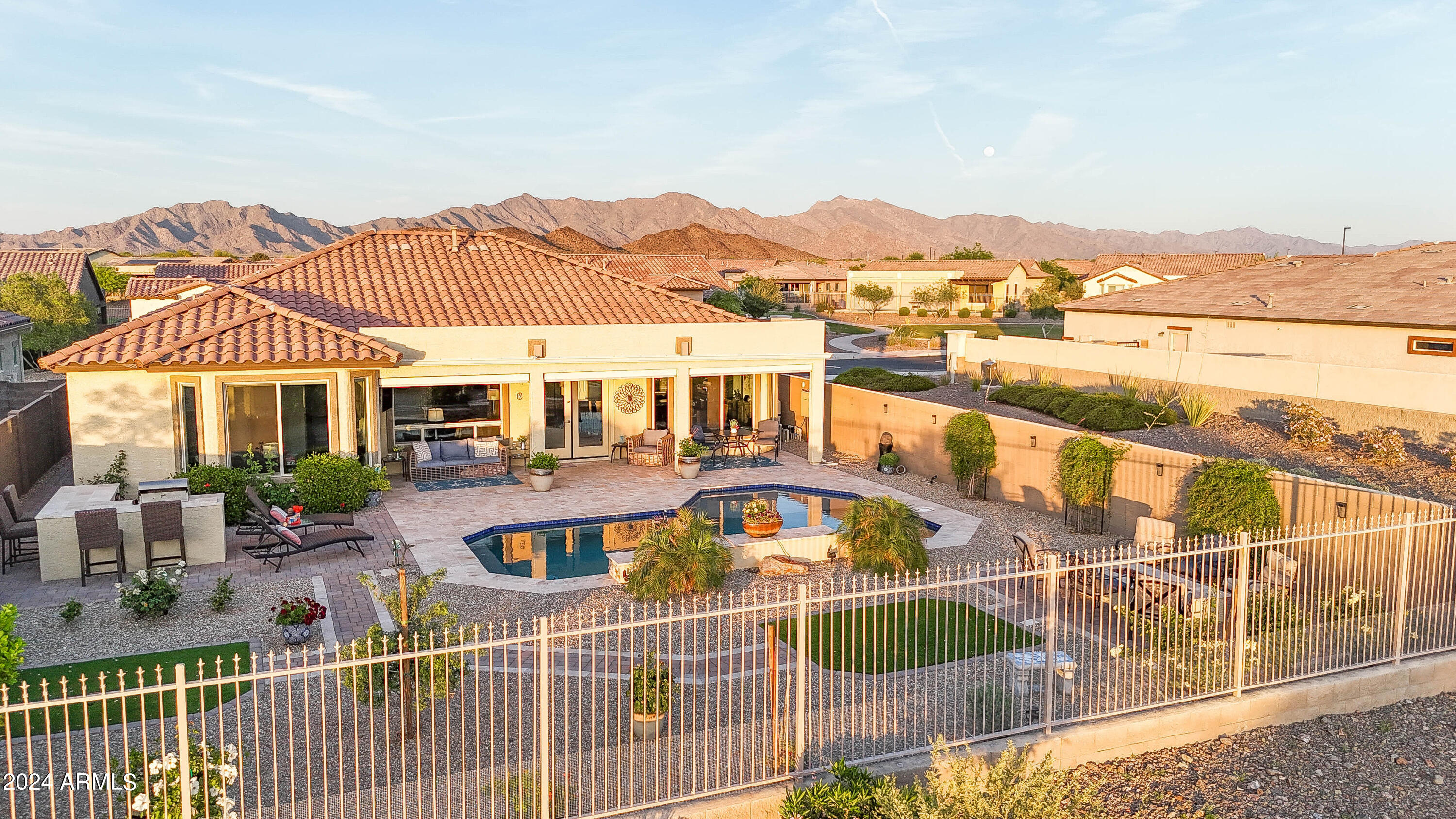 16742 S 181ST Avenue