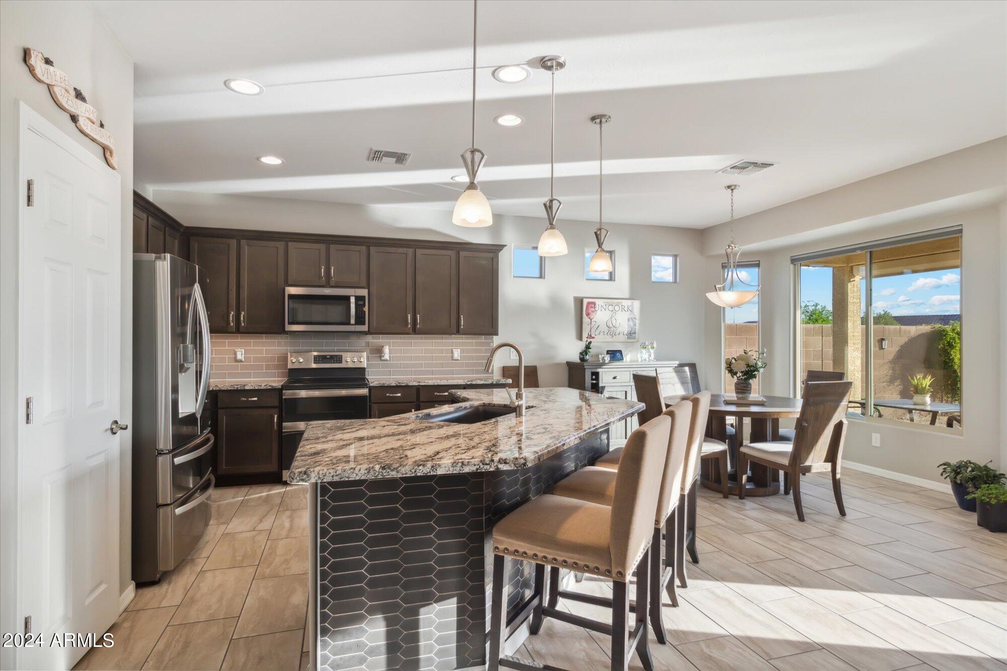 16742 S 181ST Avenue