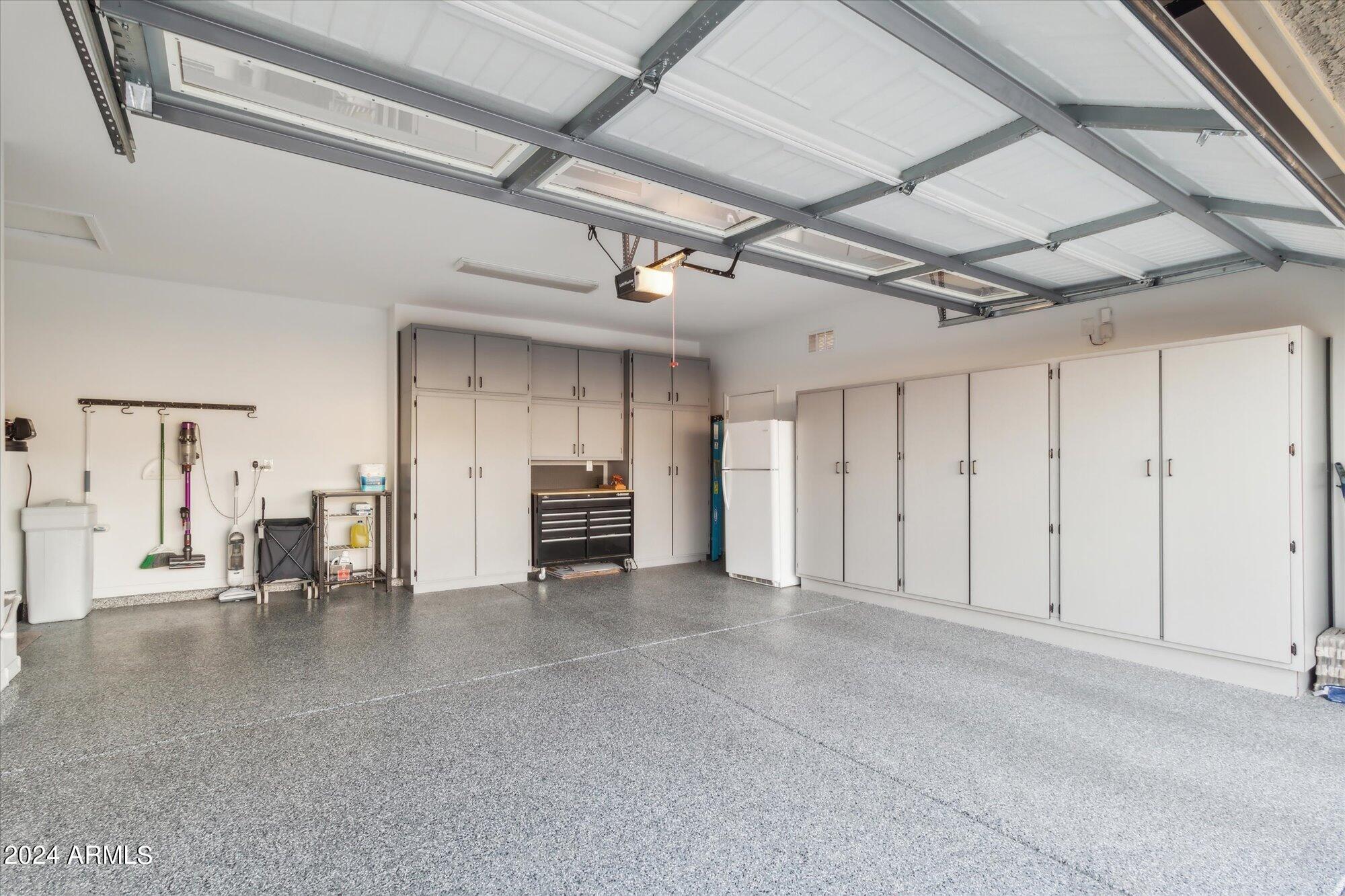 16742 S 181ST Avenue