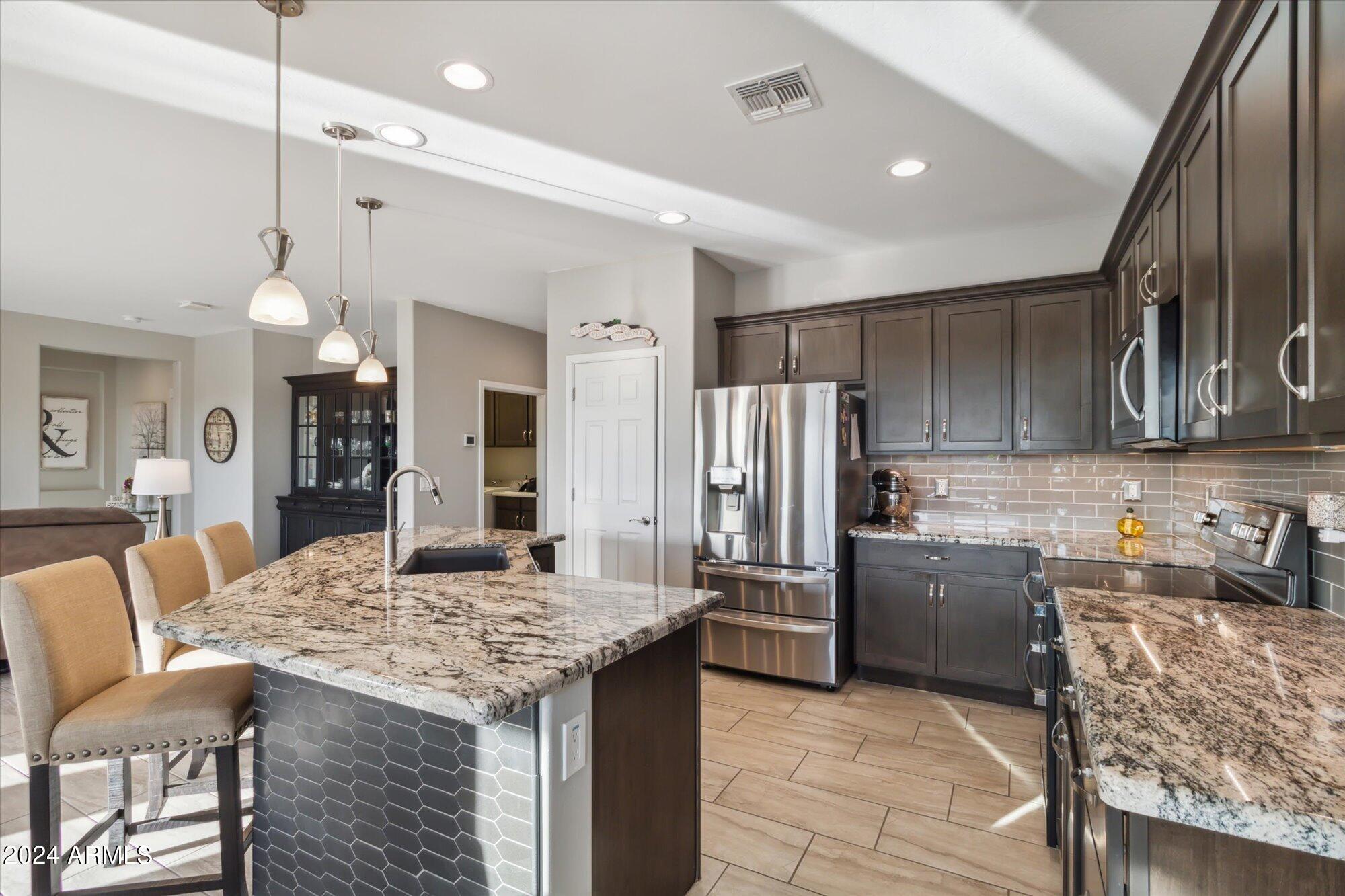 16742 S 181ST Avenue