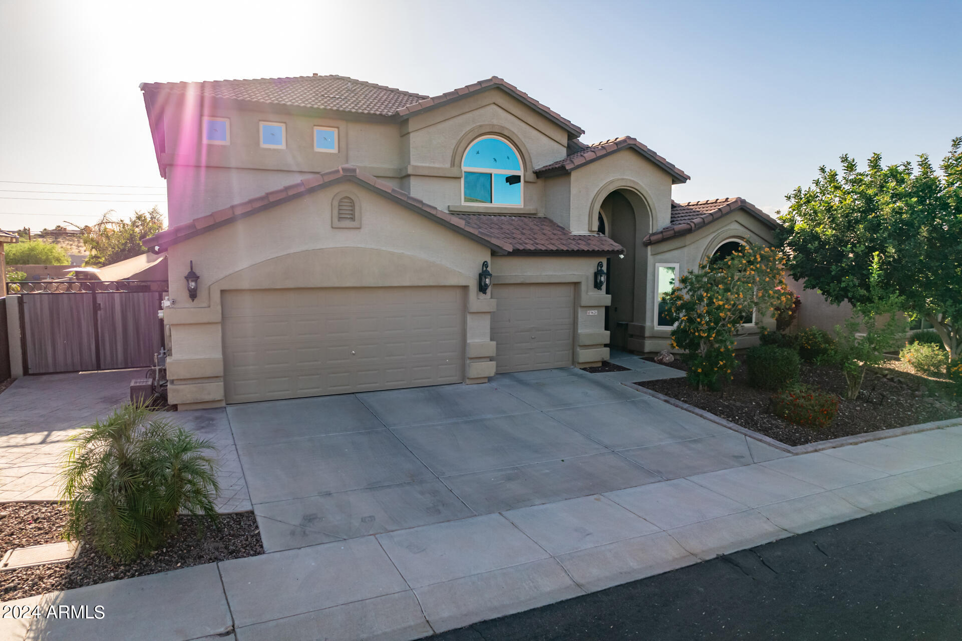 9628 S 26TH Lane