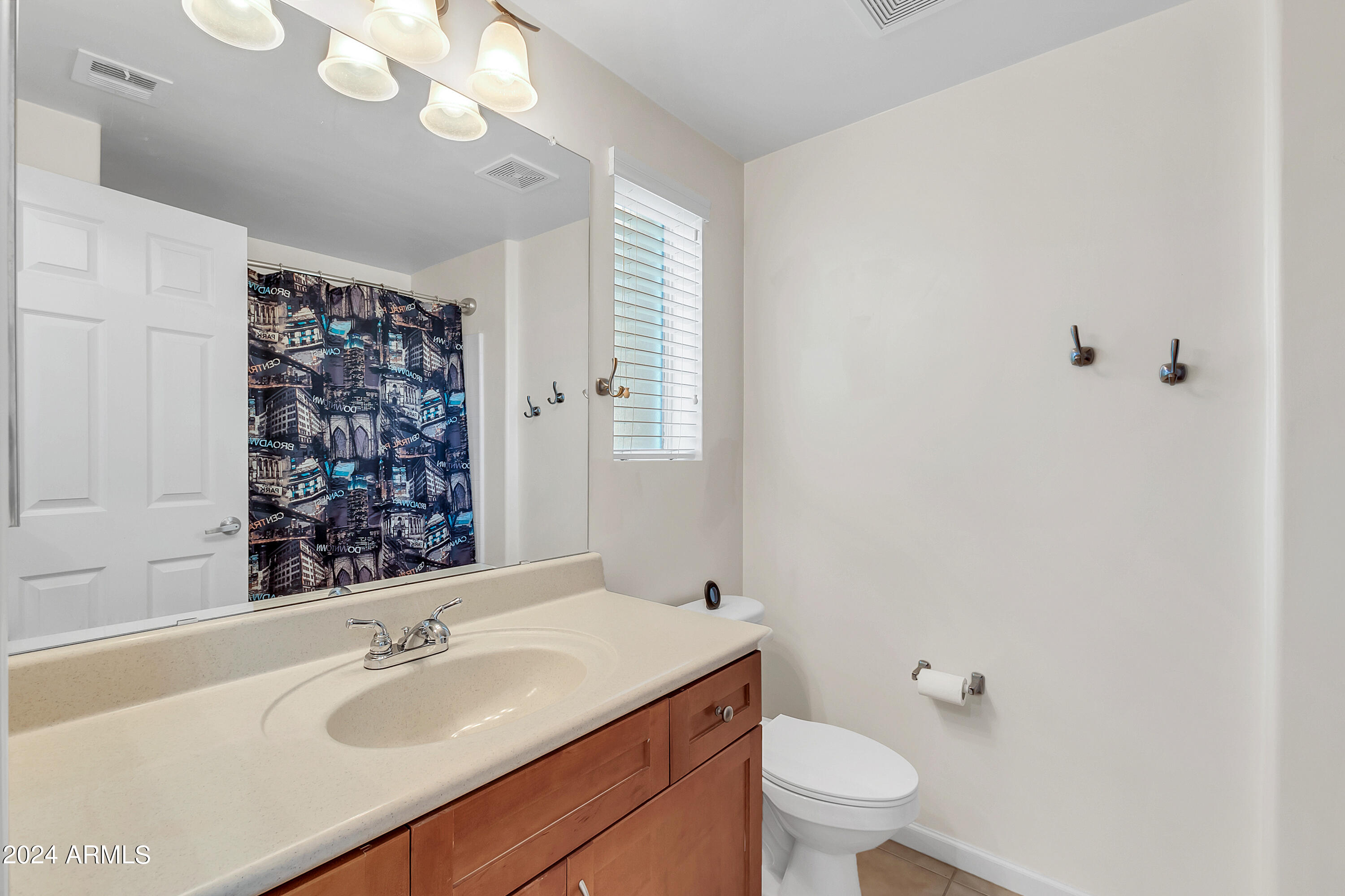 1920 E BELL Road # 1136