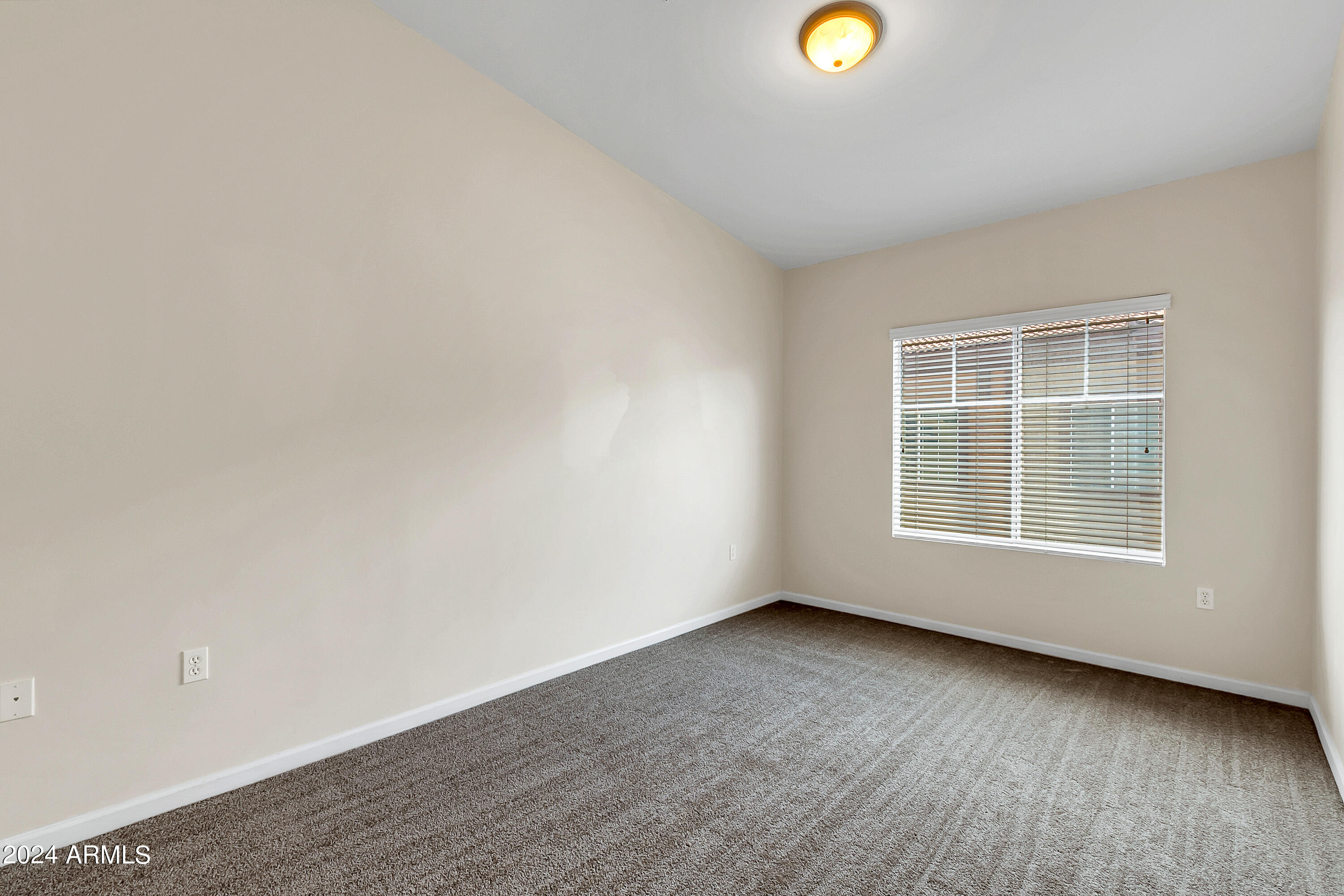 1920 E BELL Road # 1136