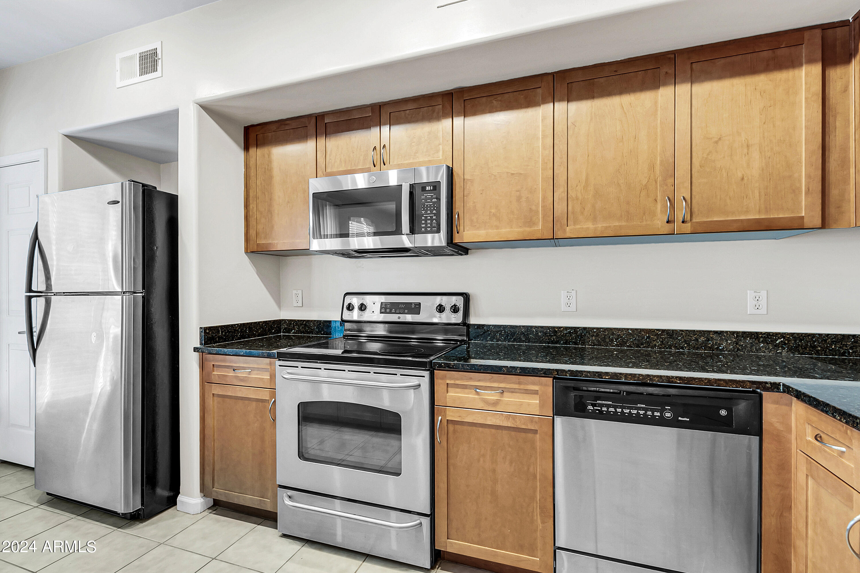 1920 E BELL Road # 1136