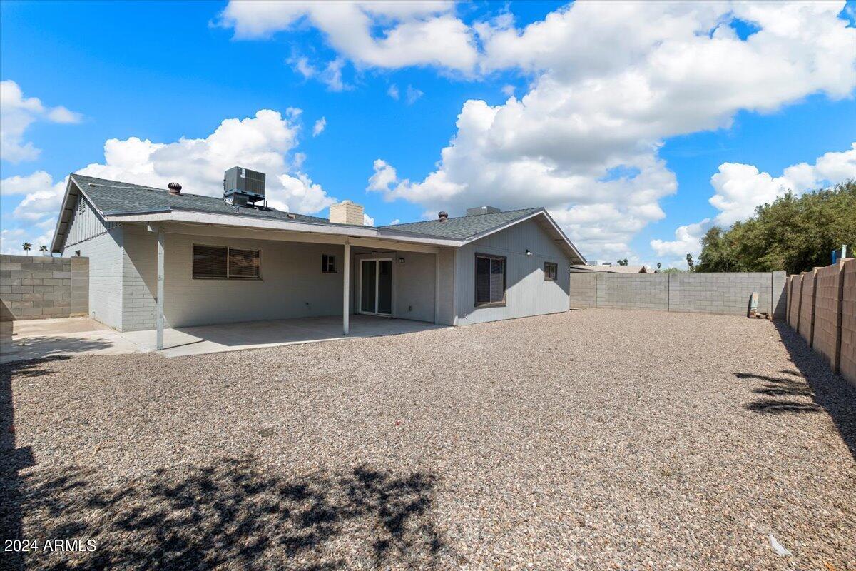 4607 W LUPINE Avenue