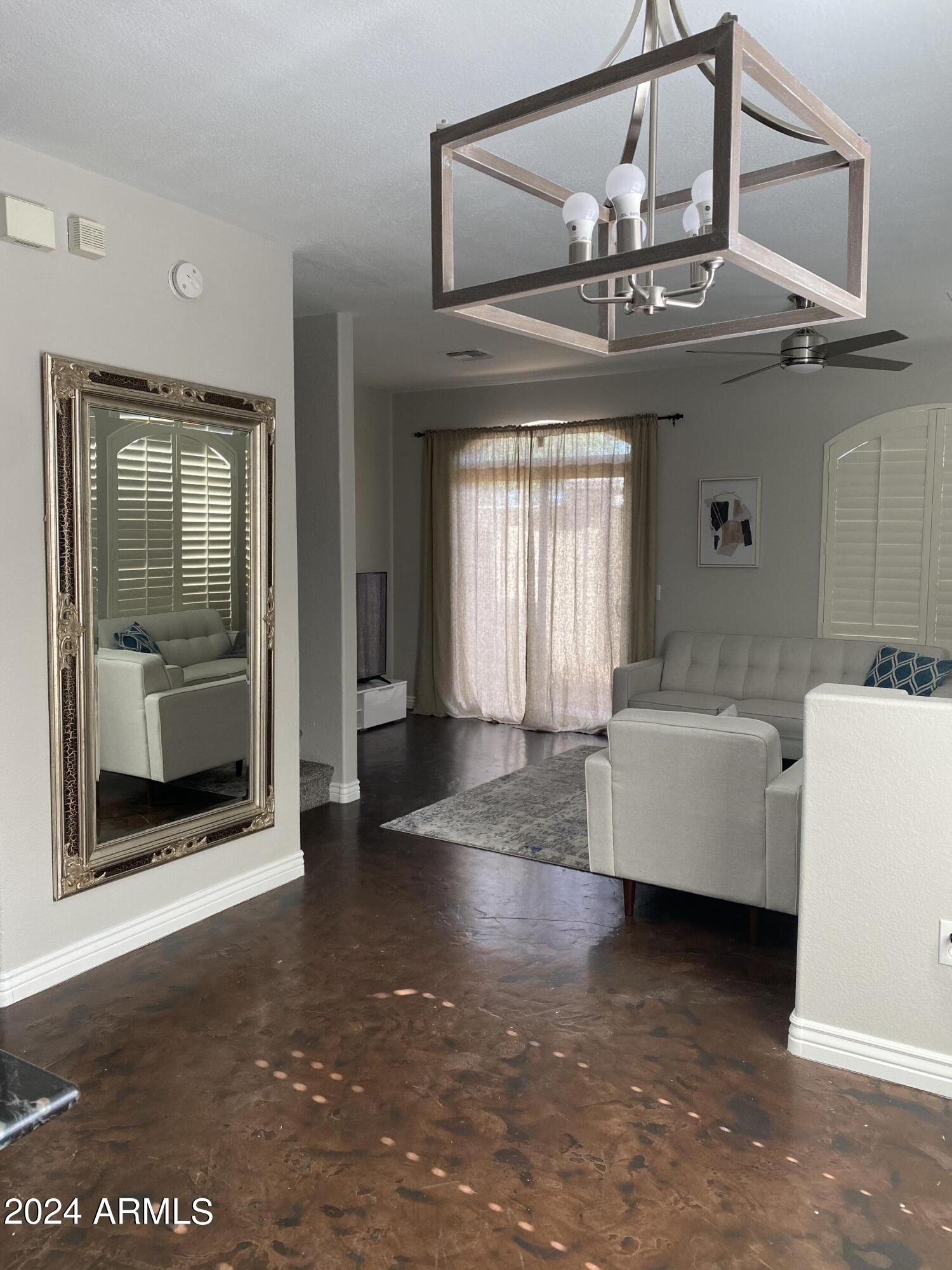 2401 E RIO SALADO Parkway # 1012