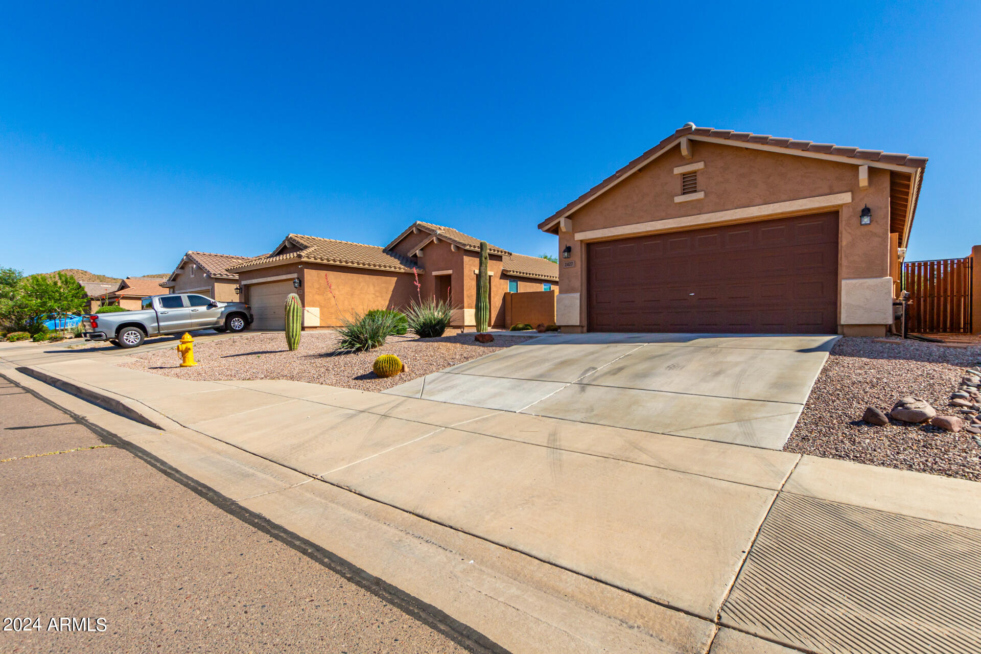 2427 W Kristina Avenue