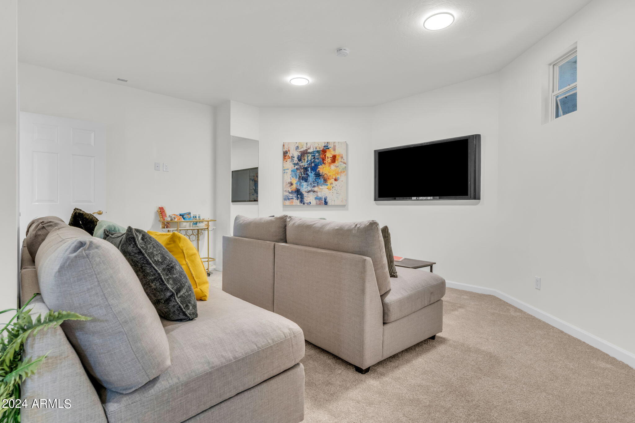 3800 E LINCOLN Drive # 3
