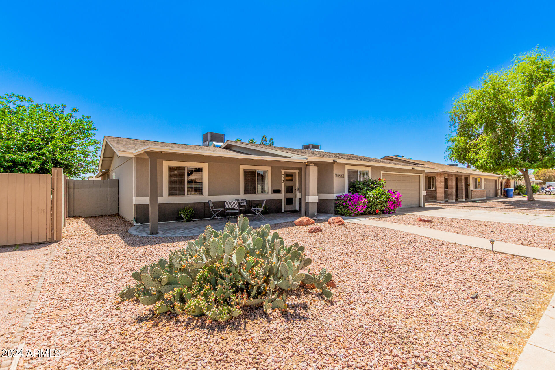 713 W GAIL Drive