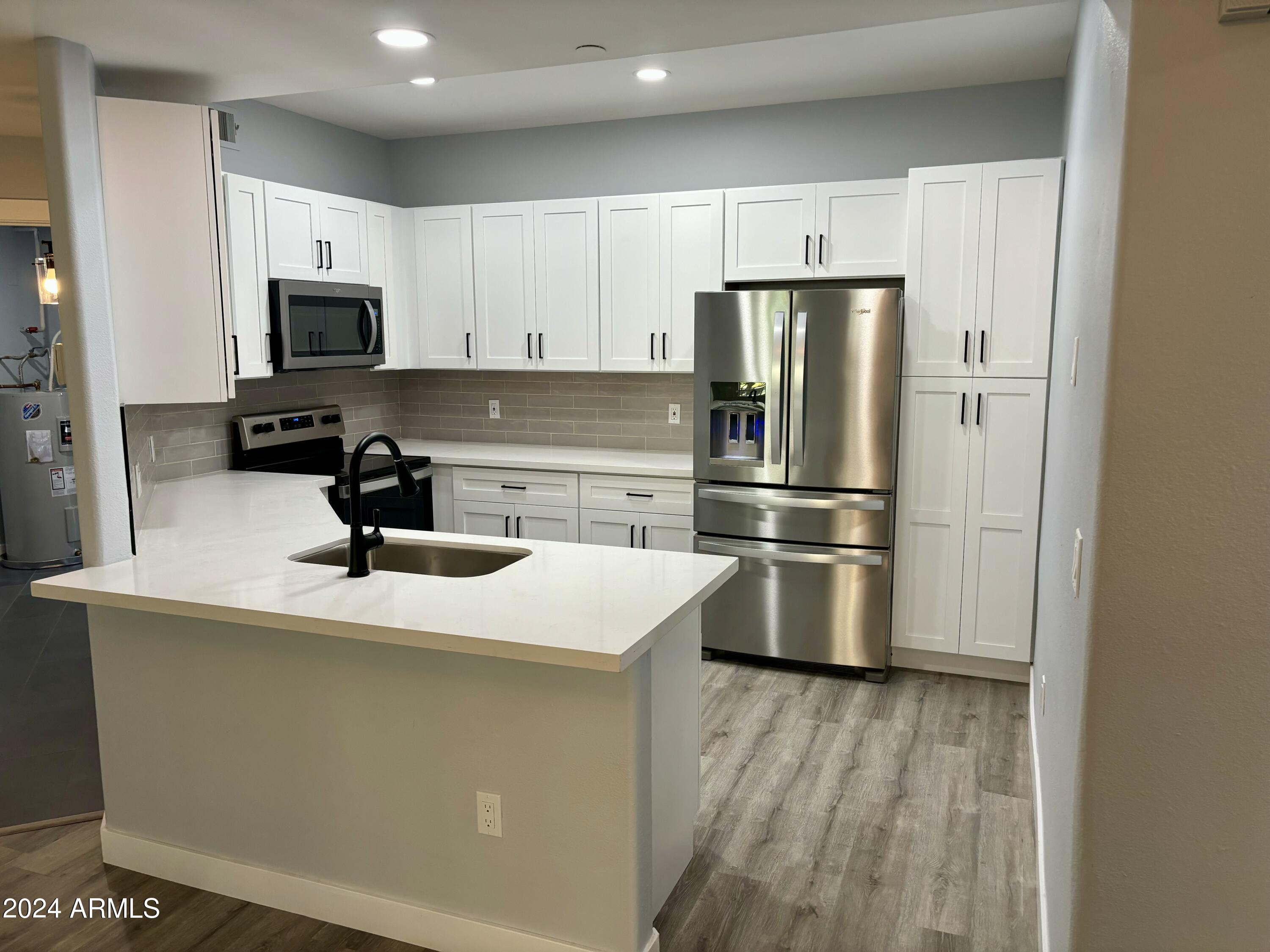 9550 E THUNDERBIRD Road # 104