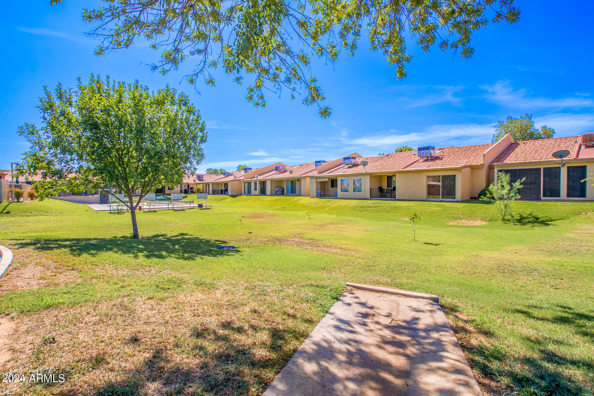 1021 S GREENFIELD Road # 1005