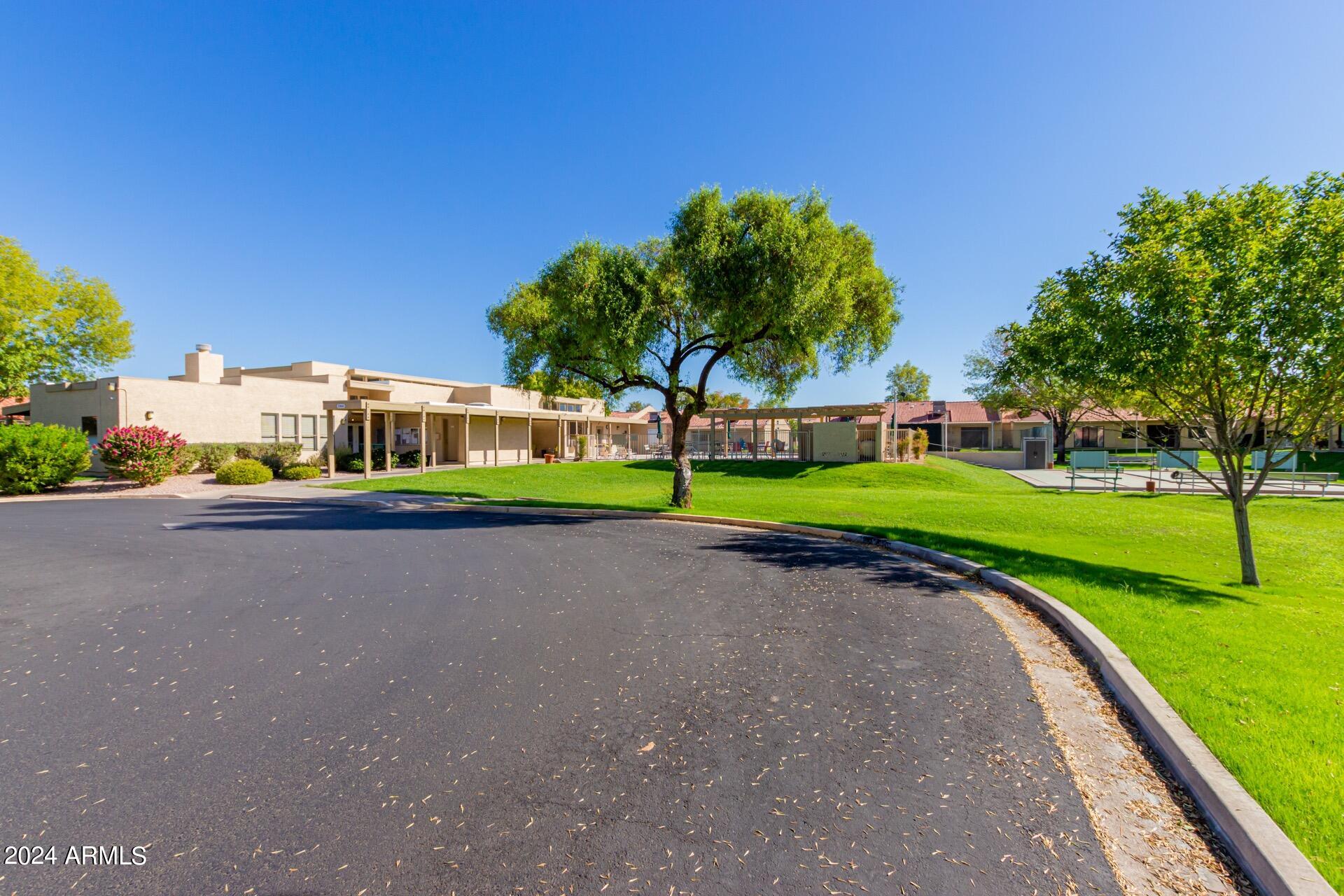 1021 S GREENFIELD Road # 1005