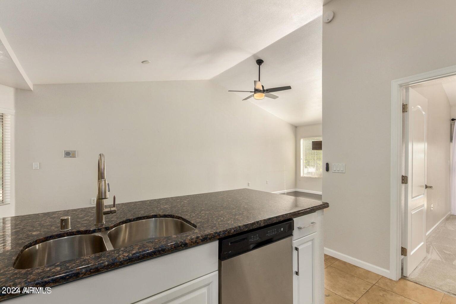 4848 N 36TH Street # 207