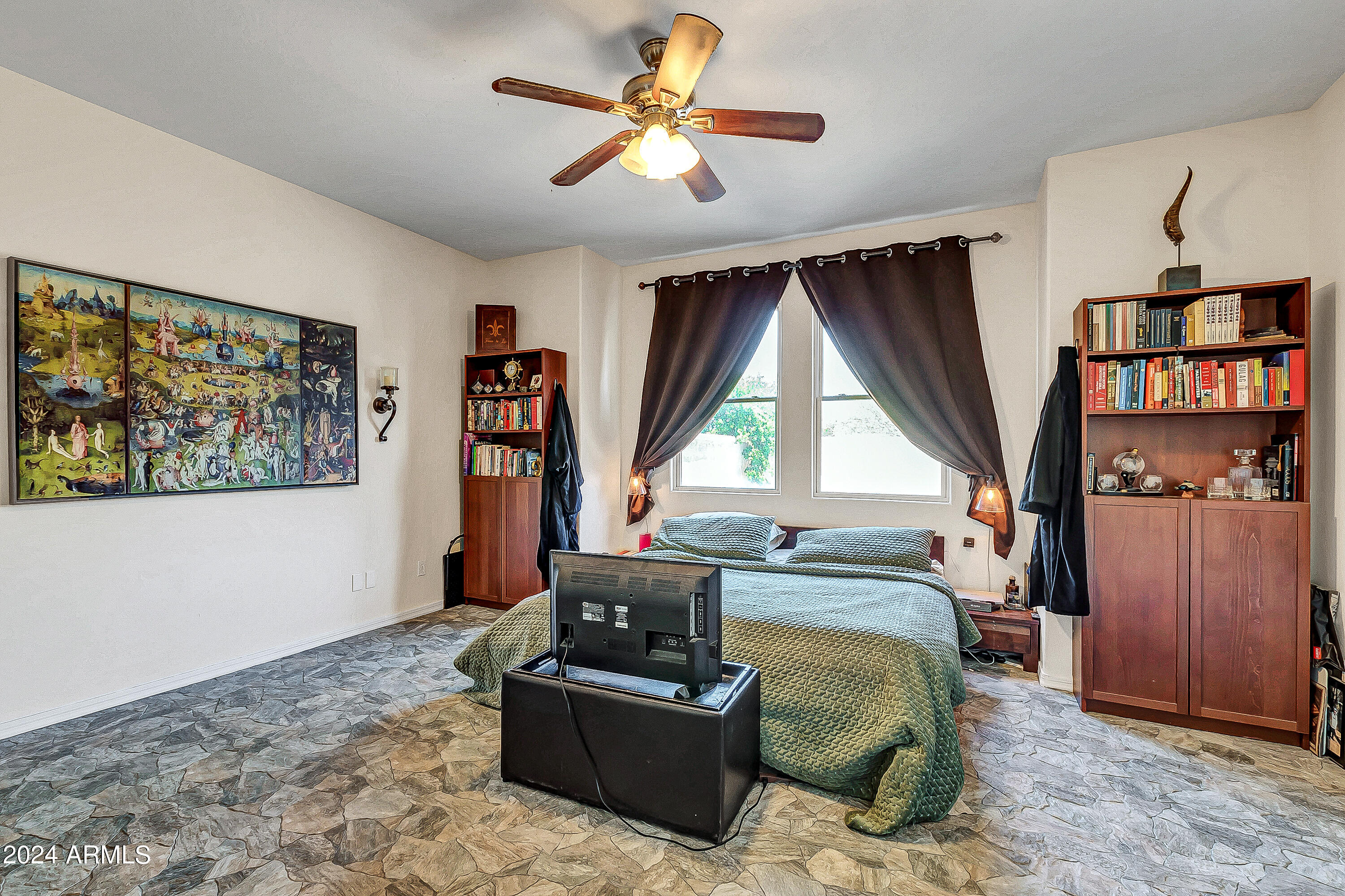 2925 N SERICIN Road # 102