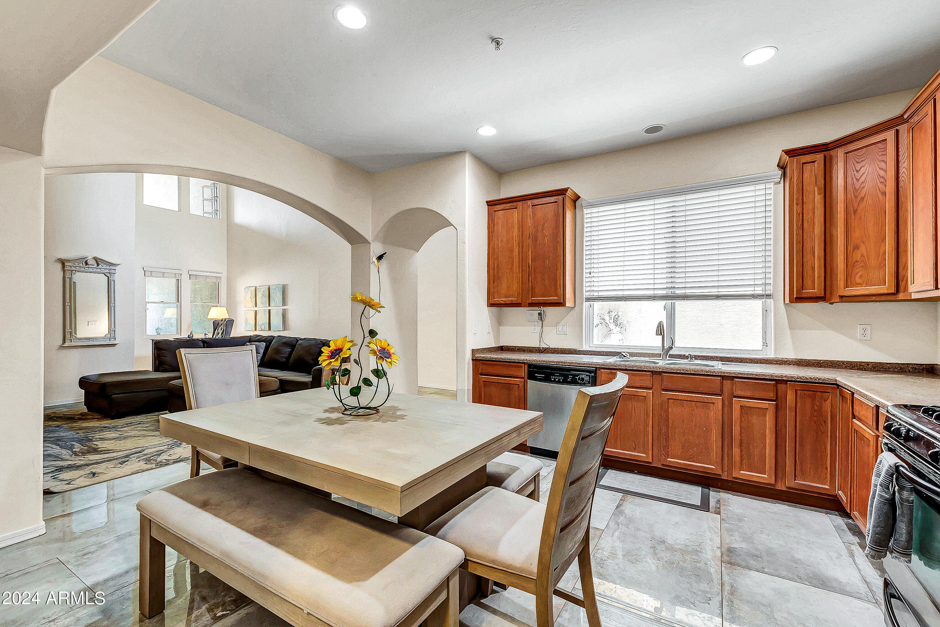 2925 N SERICIN Road # 102