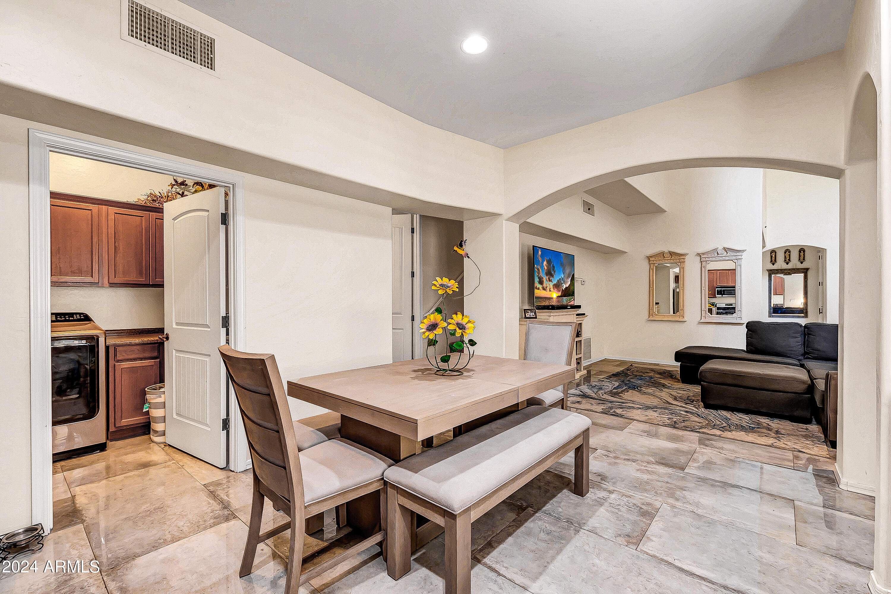 2925 N SERICIN Road # 102