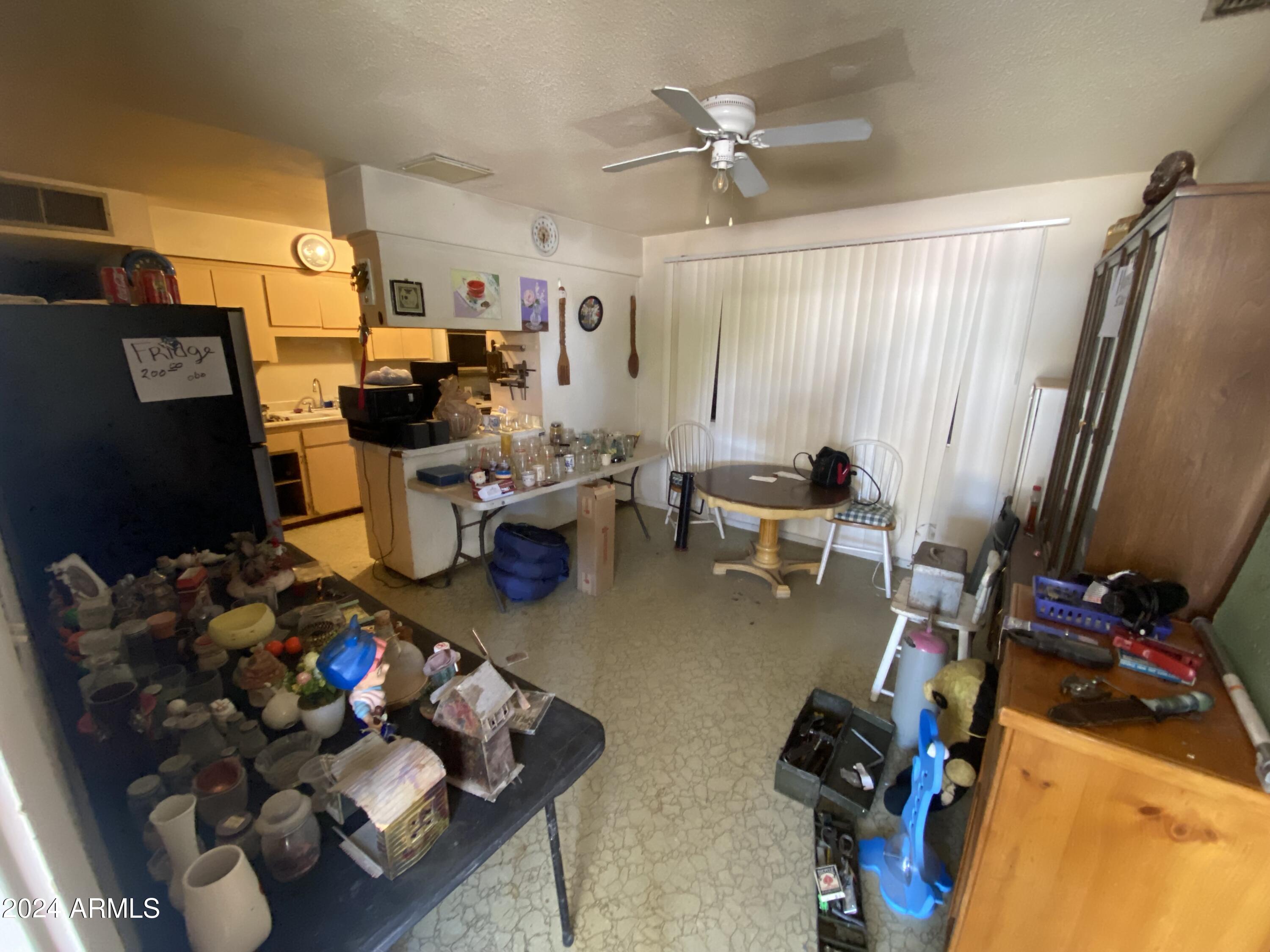 2339 E SYLVIA Street