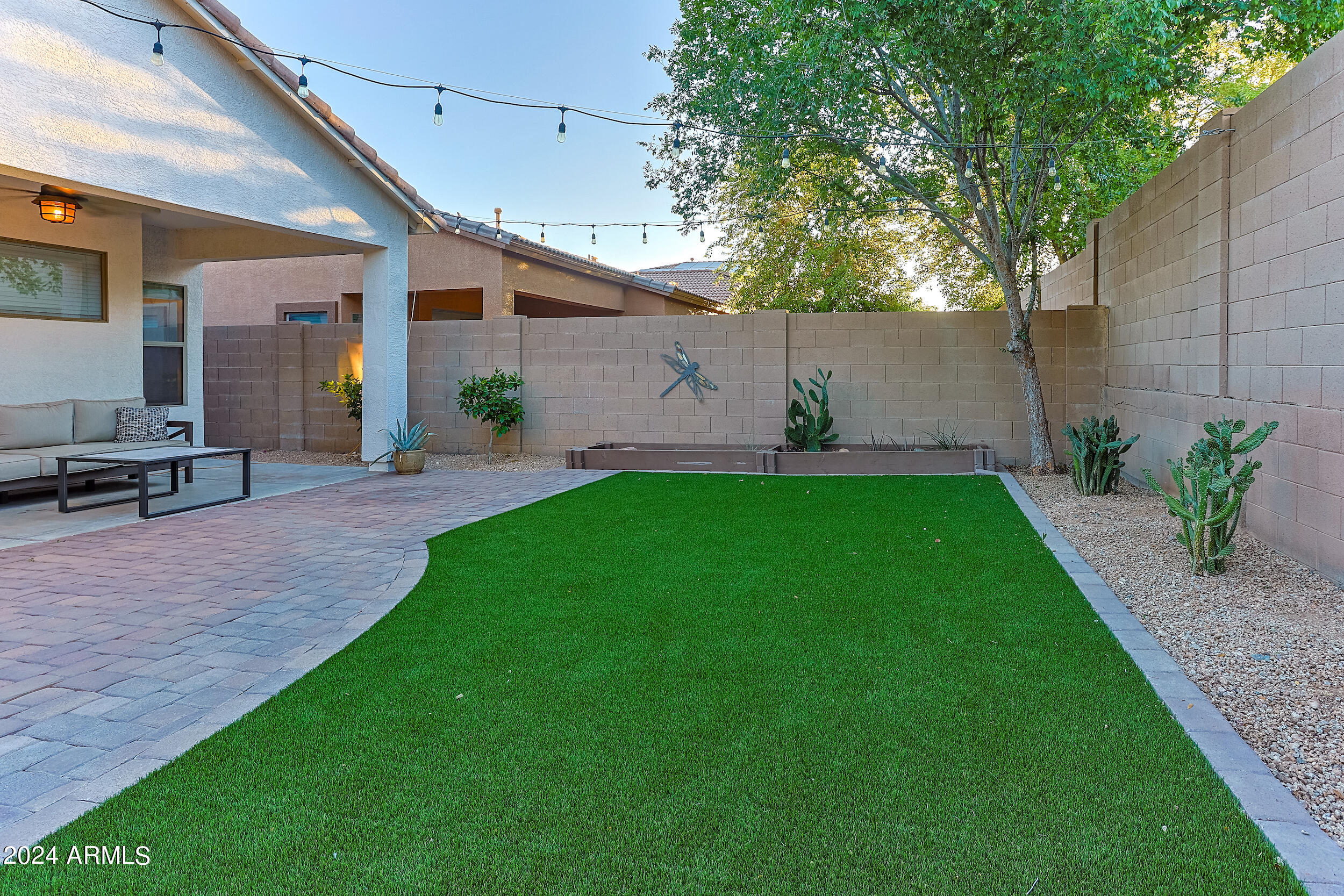2508 W PRESERVE Way