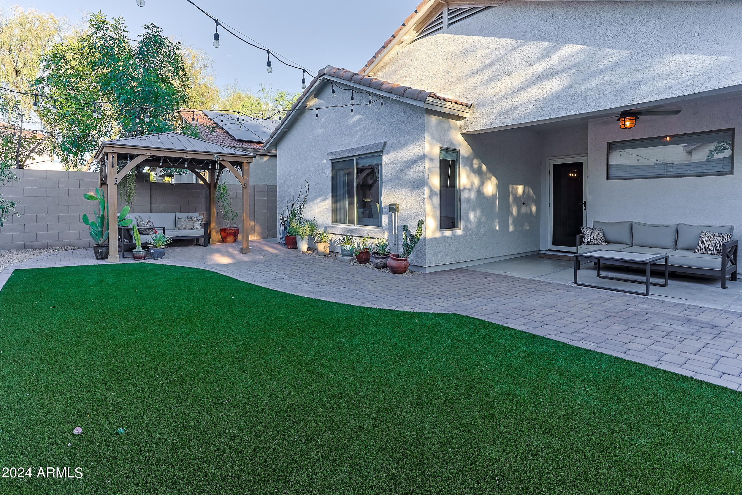 2508 W PRESERVE Way