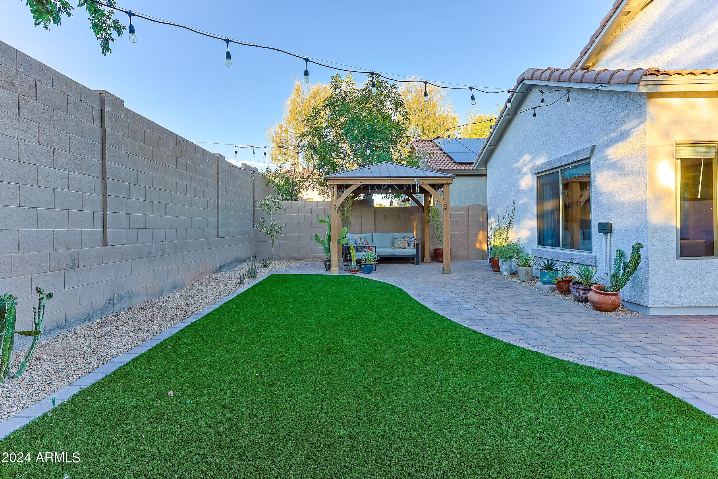 2508 W PRESERVE Way