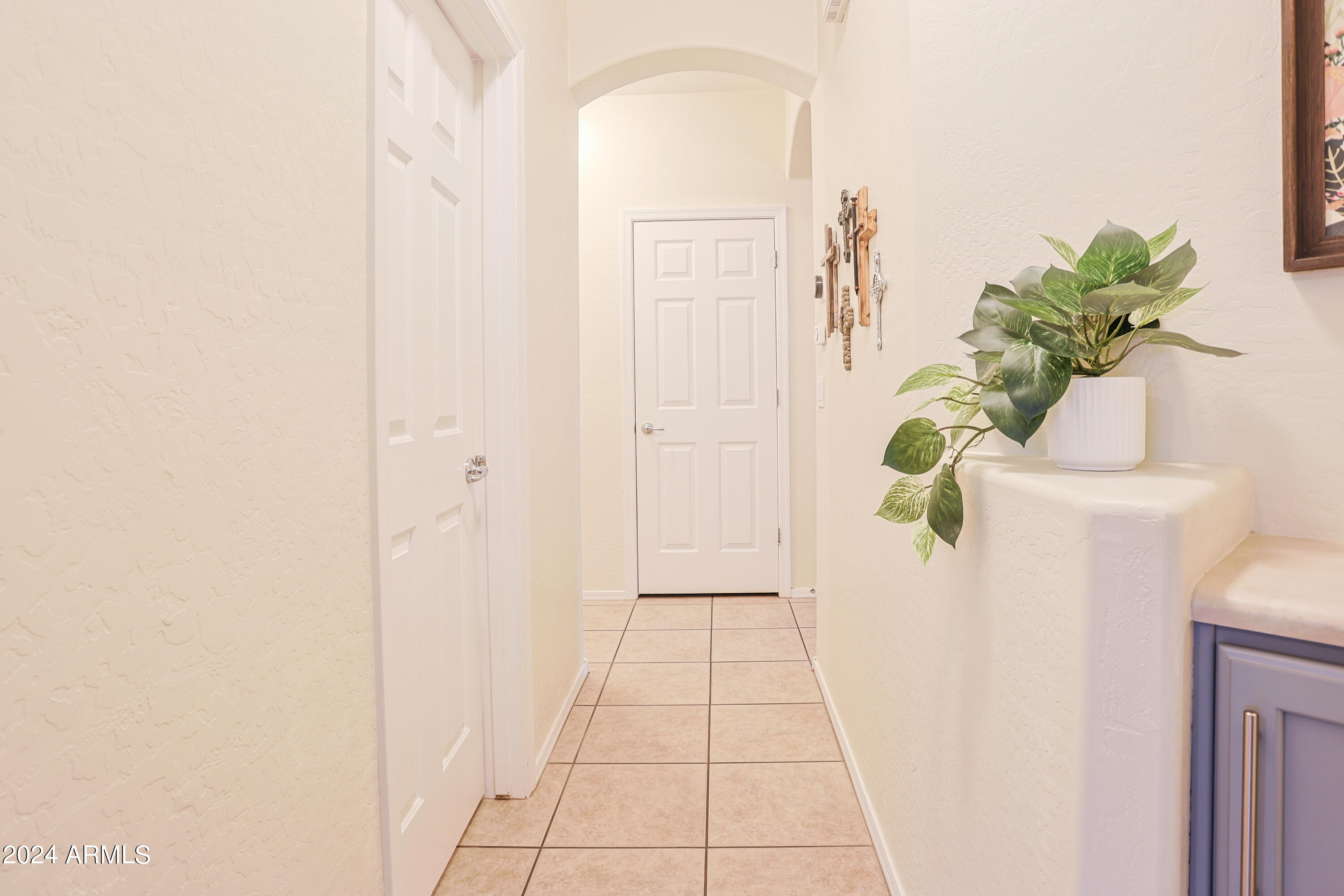 2508 W PRESERVE Way