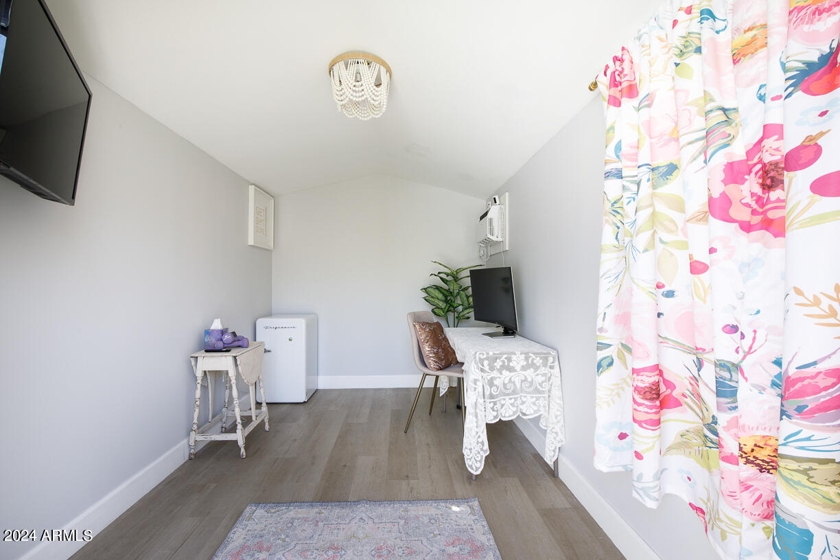 144 W PIERSON Street