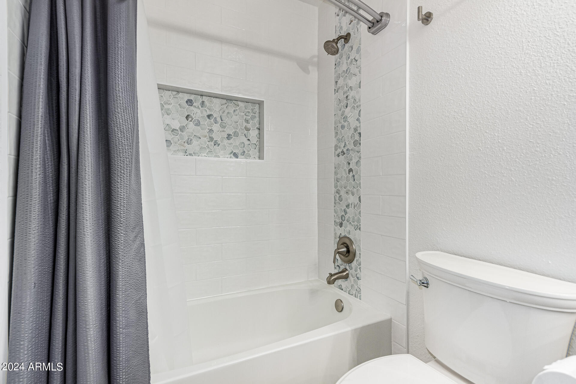 5337 S HAZELTON Lane