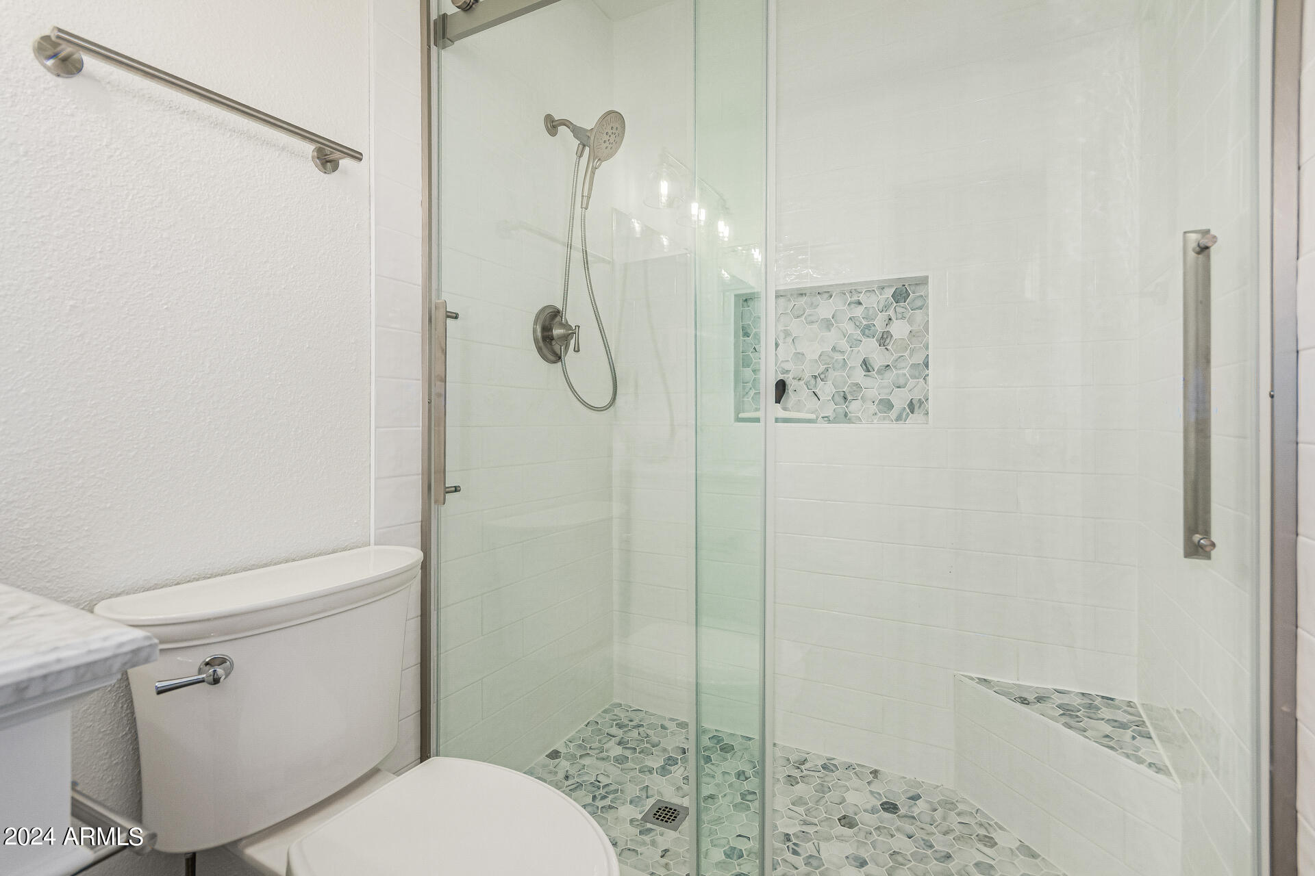 5337 S HAZELTON Lane