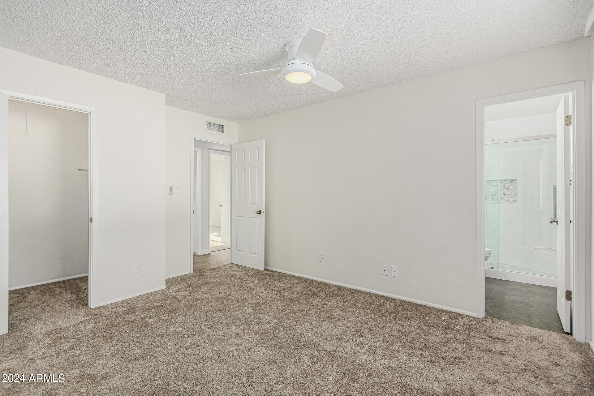 5337 S HAZELTON Lane