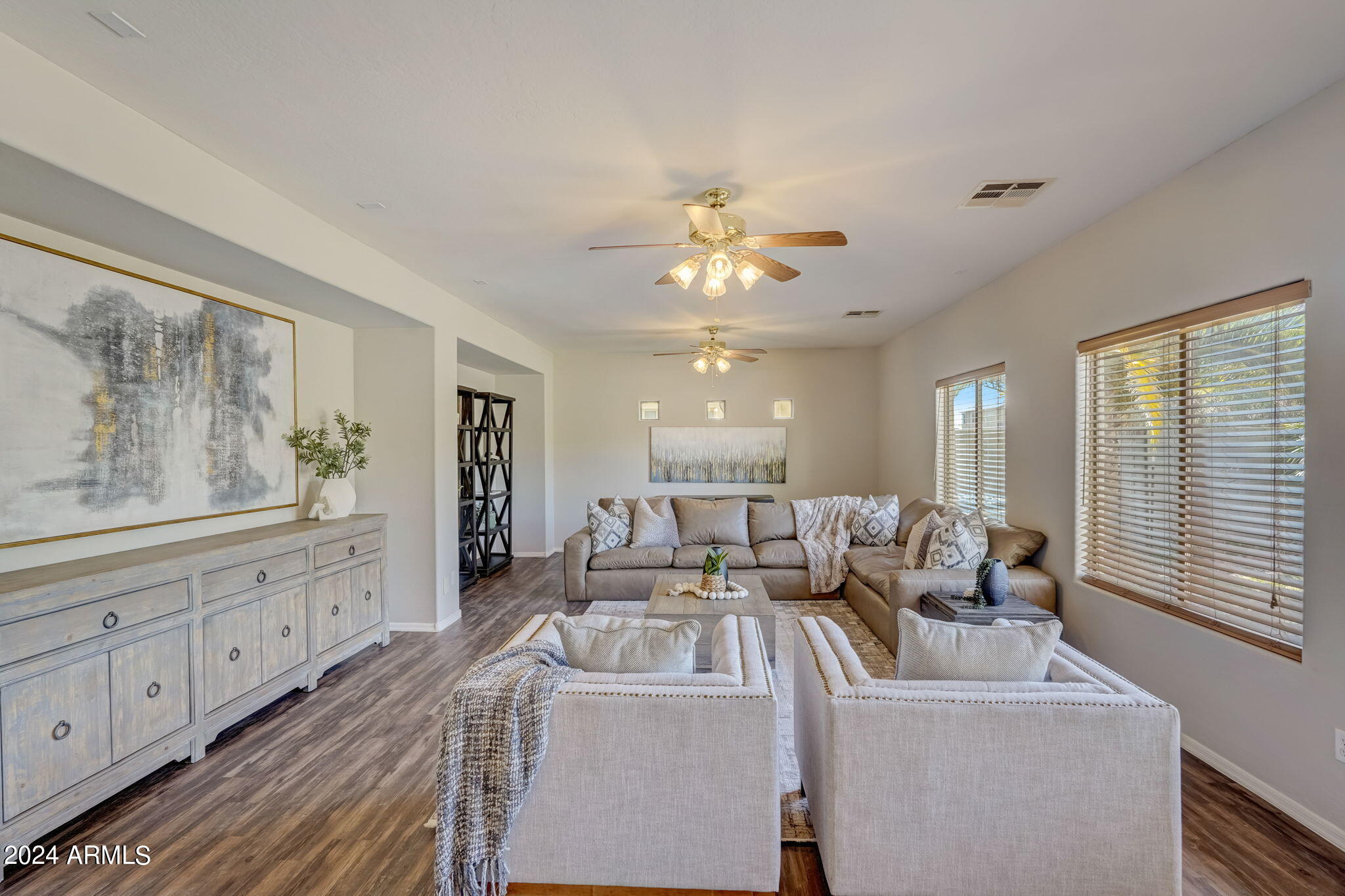 36505 W VELAZQUEZ Drive