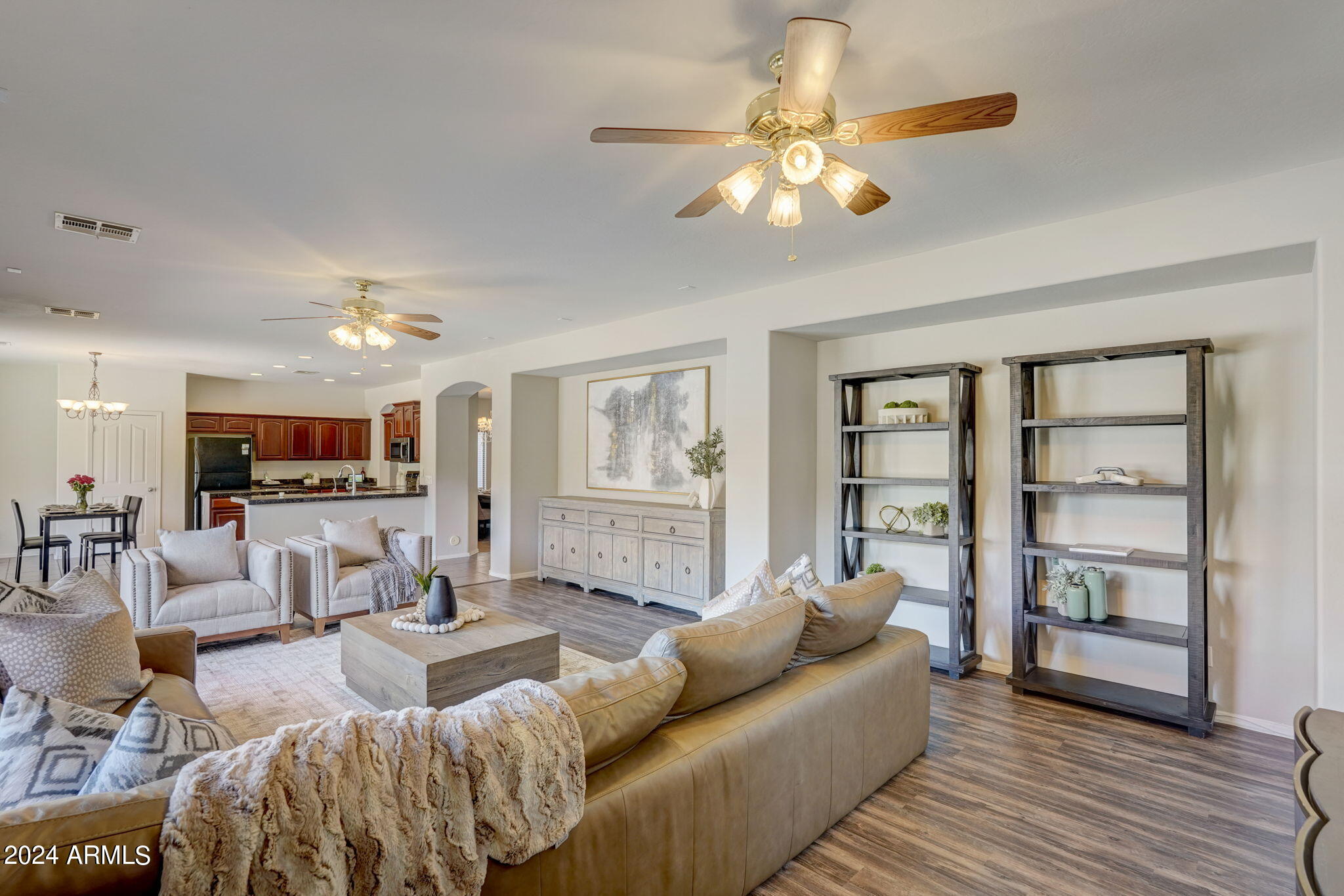 36505 W VELAZQUEZ Drive