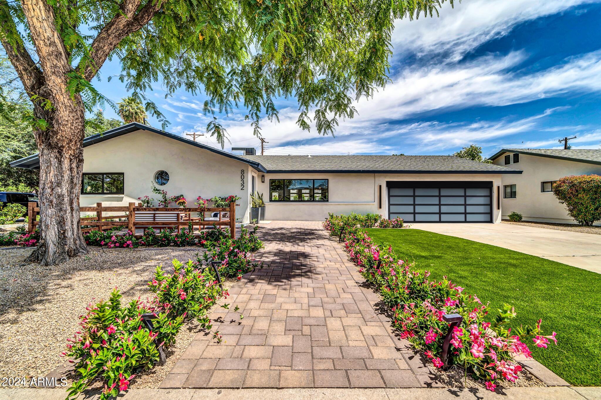 8032 E WILSHIRE Drive