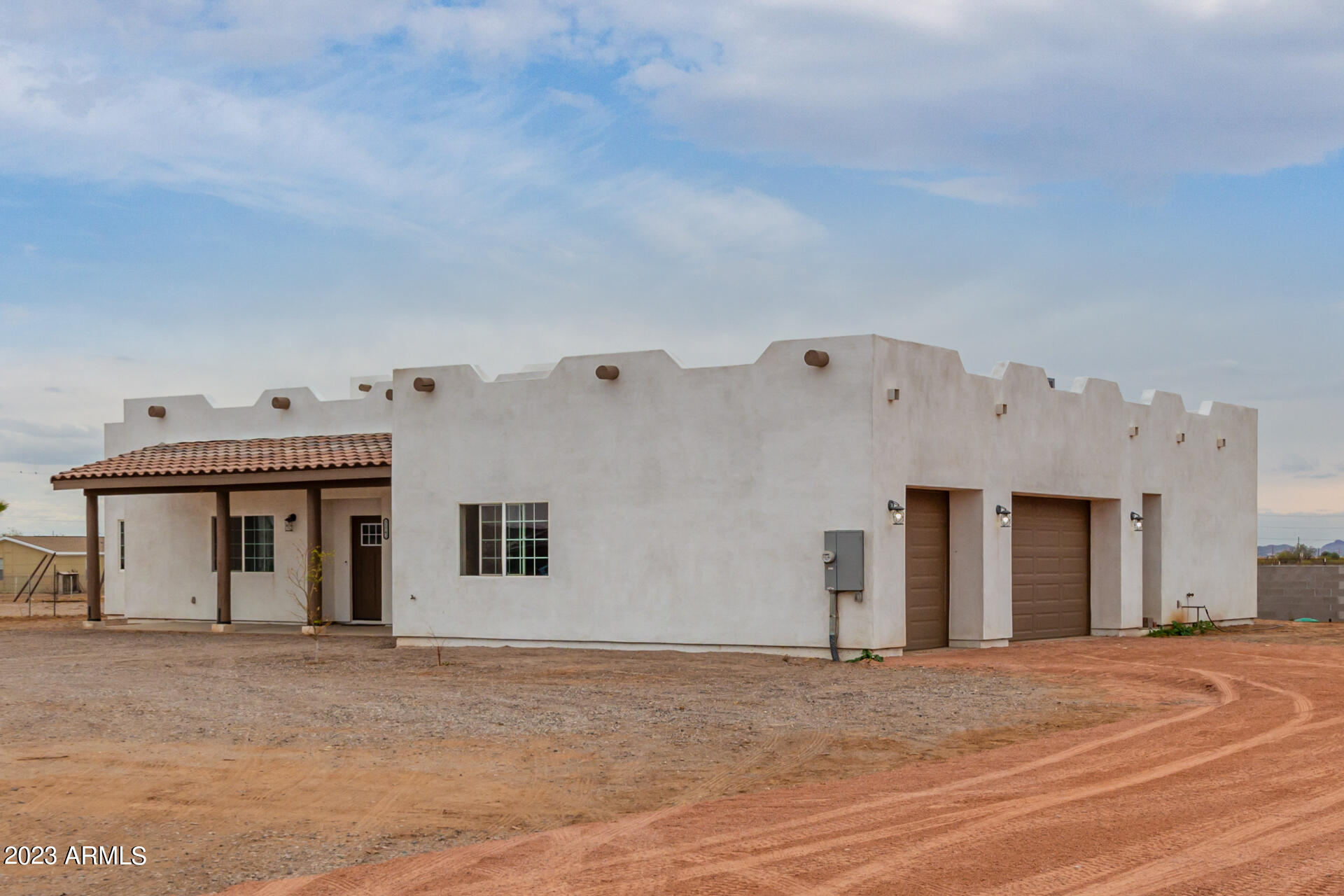 31742 N FELIX Road