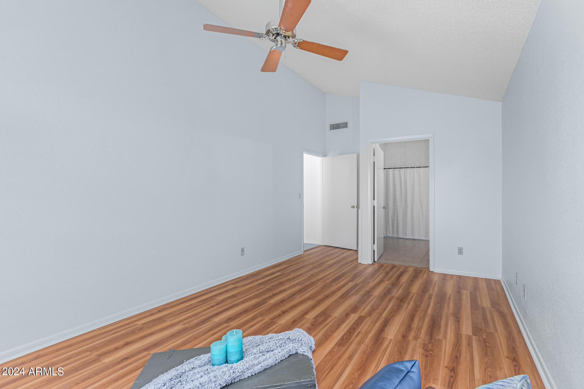 1618 N COMANCHE Drive