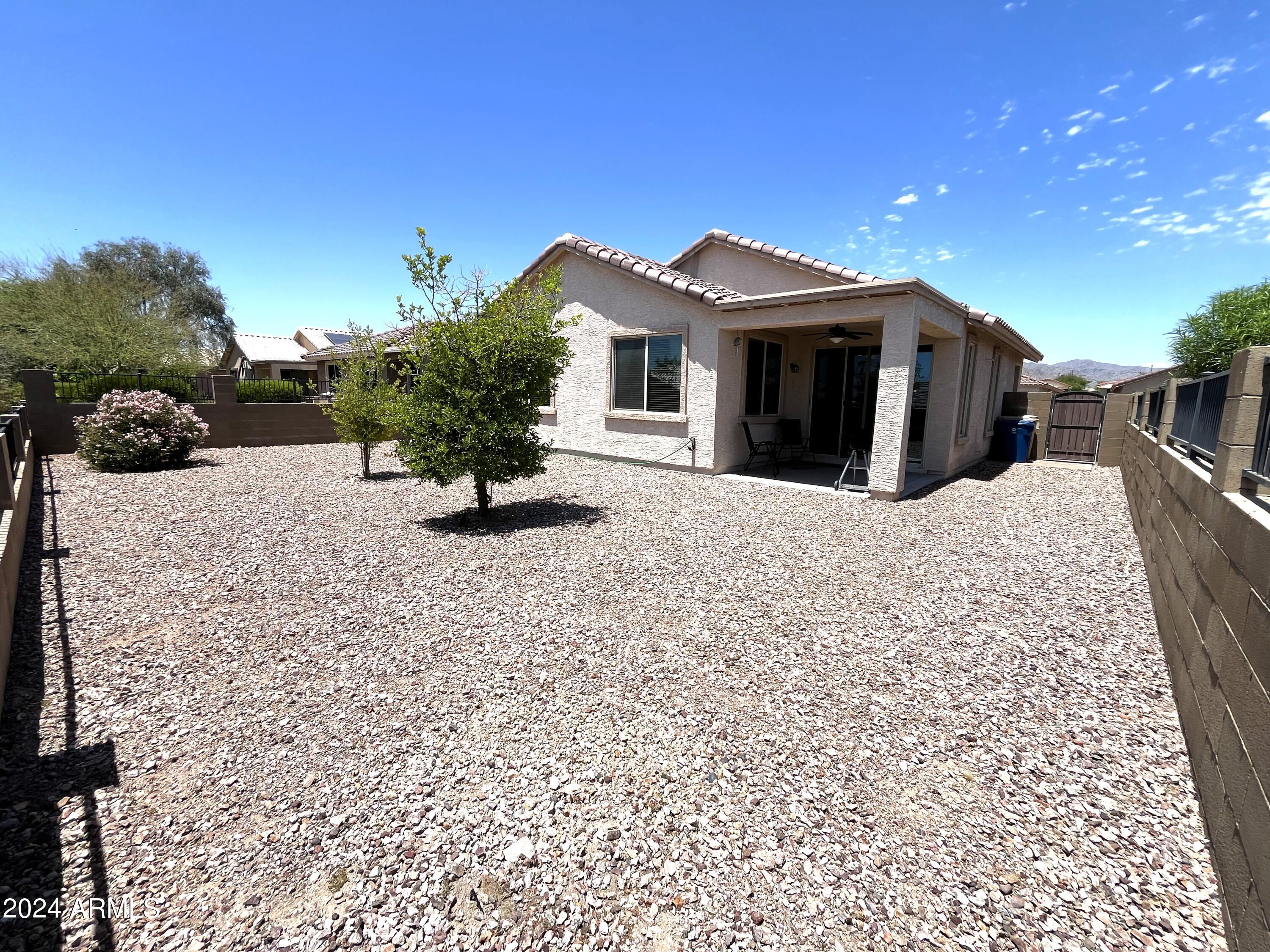 22973 W TWILIGHT Trail