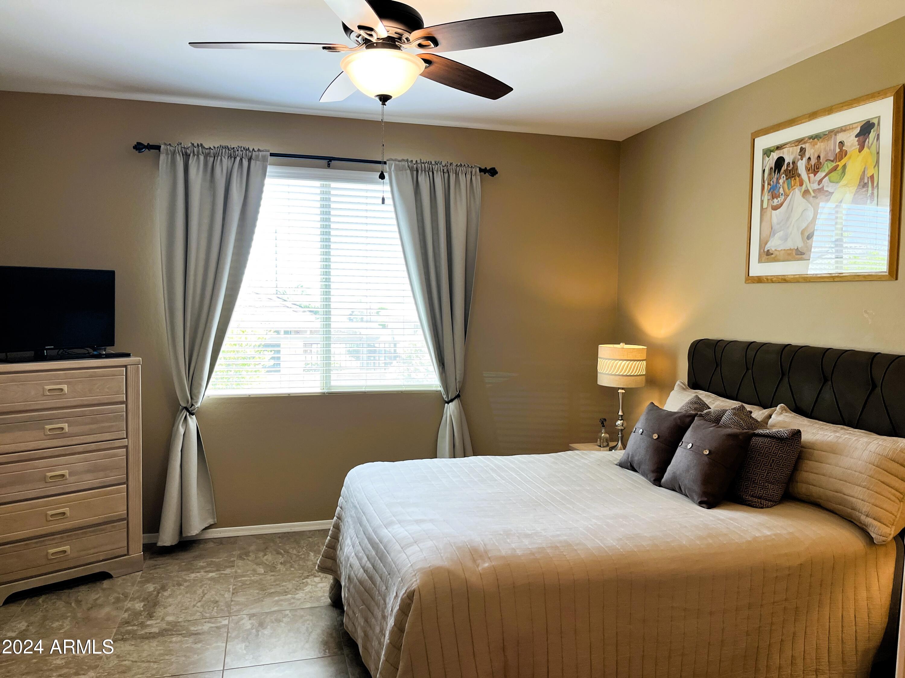 22973 W TWILIGHT Trail
