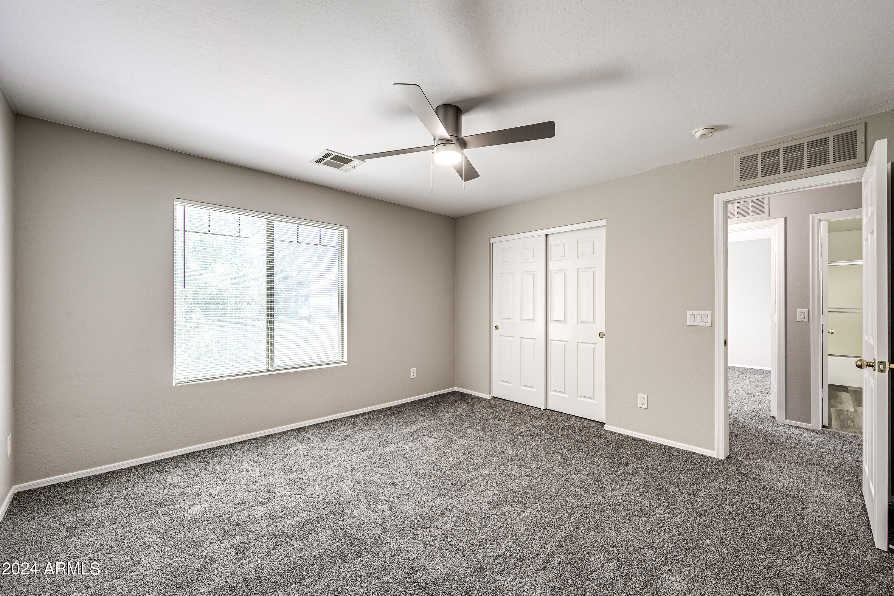 23582 W WAYLAND Drive