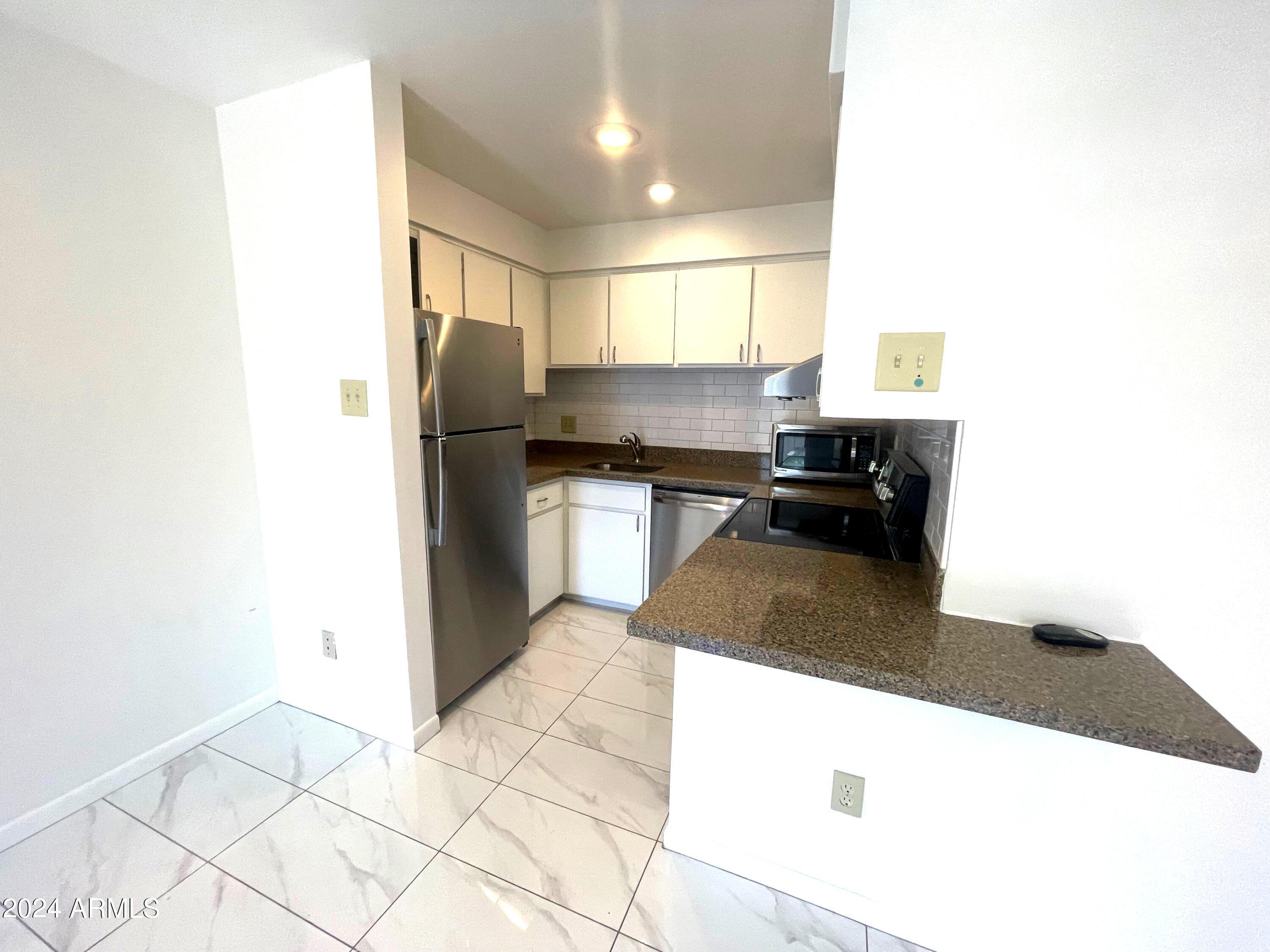 1016 E Osborn Road Unit F