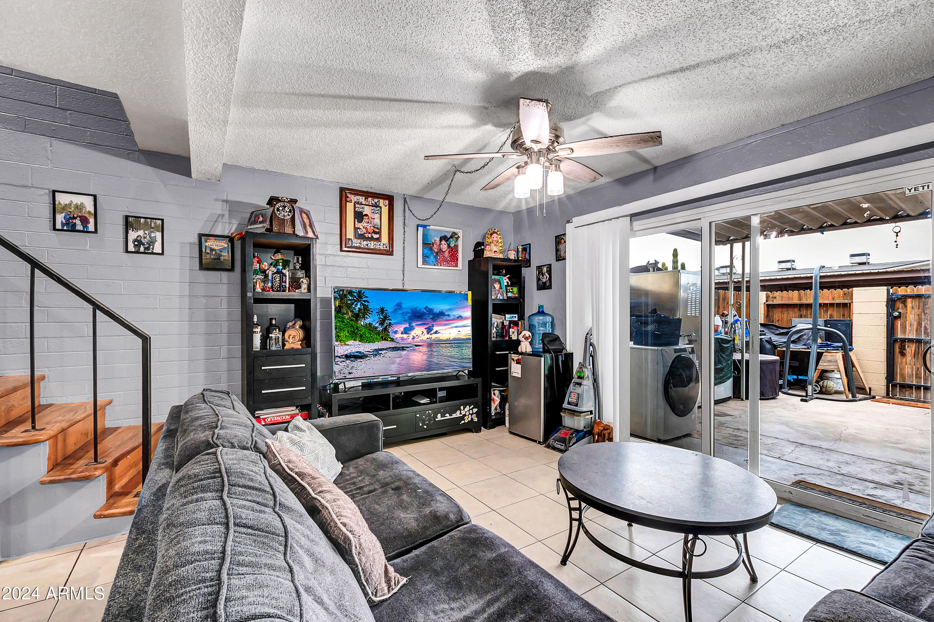 2631 W ROSE Lane # 1 Unit: B-1