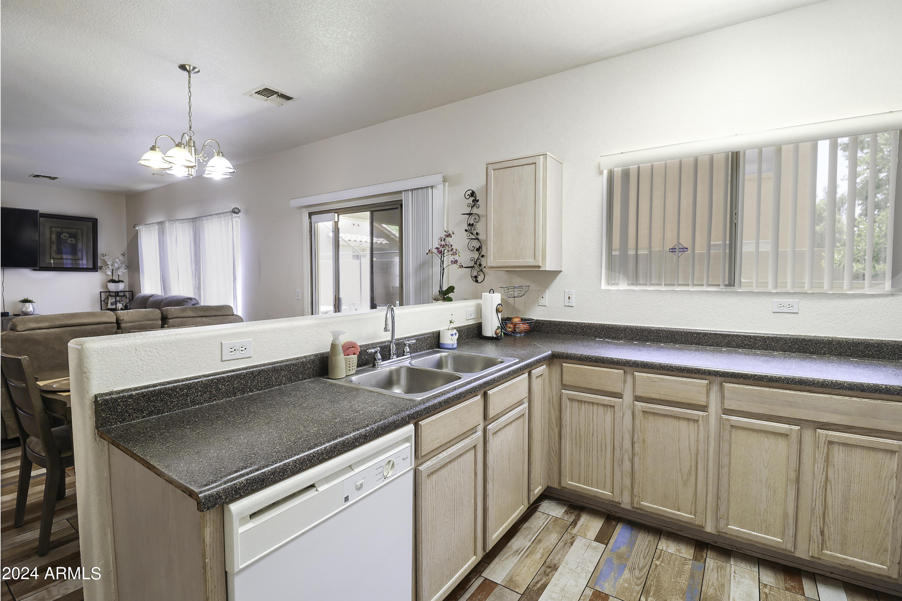 9532 W MONTE VISTA Road