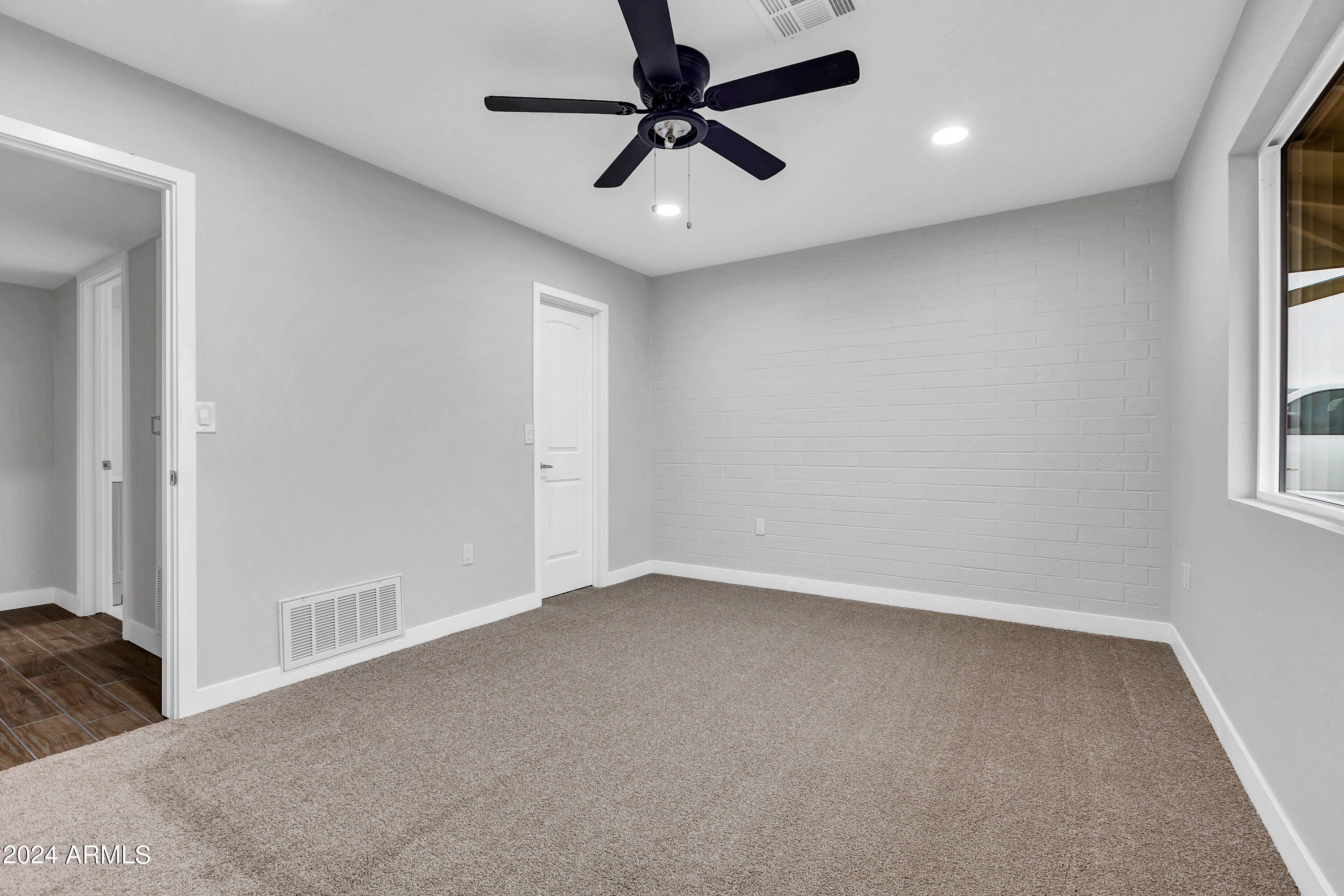 10602 W CUMBERLAND Drive