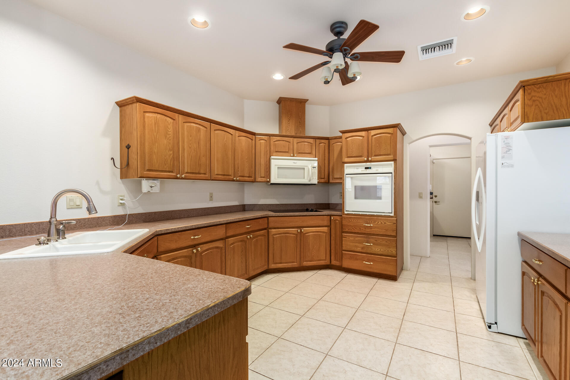 18530 W MOONLIGHT MESA Road